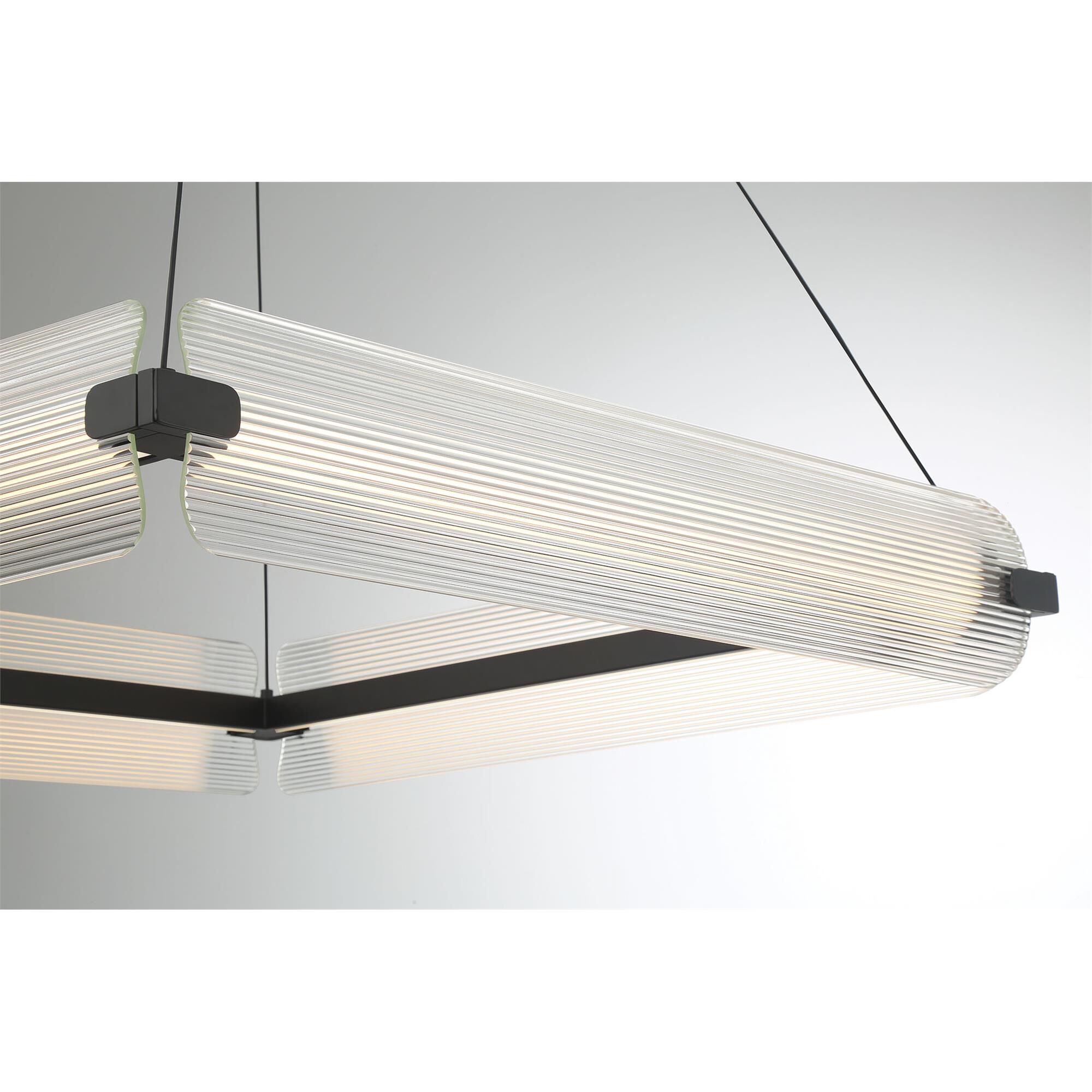 Shown in Matte Black finish and Clear glass