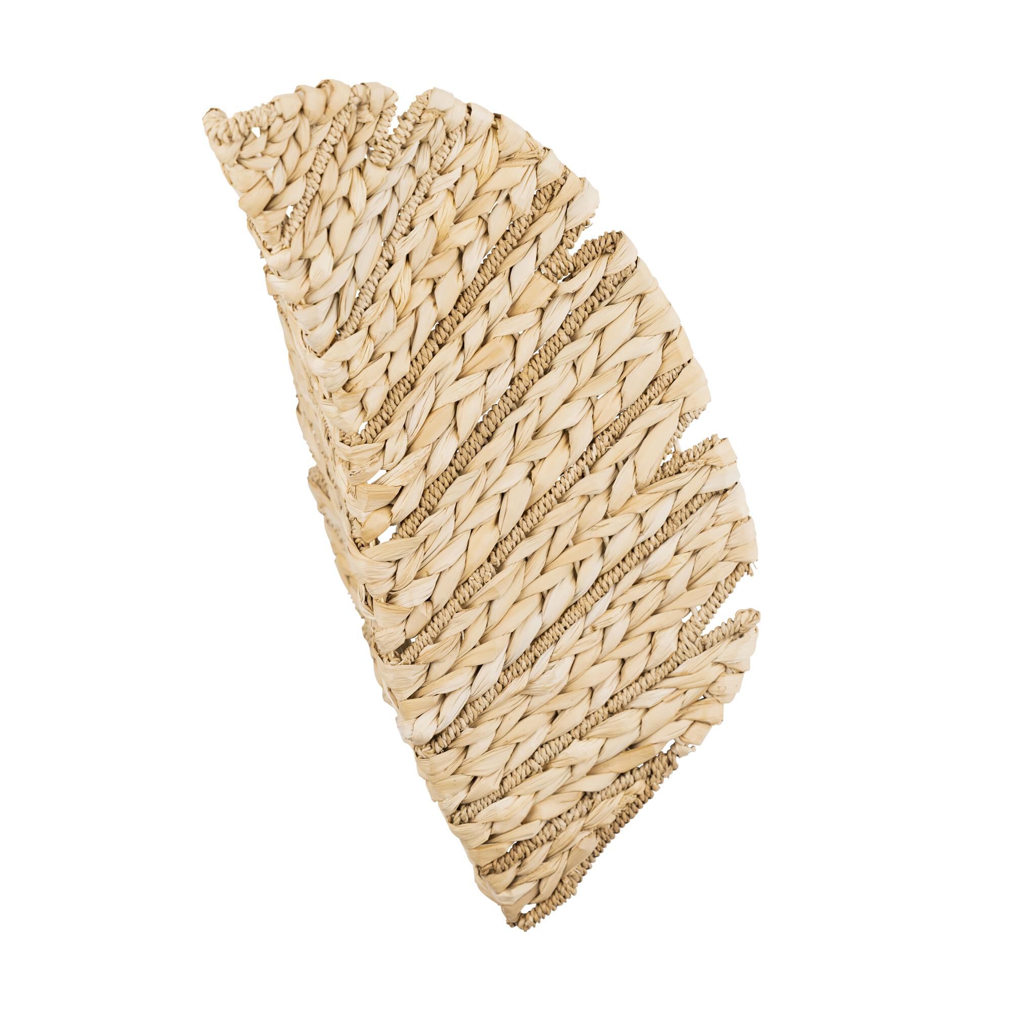 Shown in French Gold/Natural Seagrass finish and Natural Seagrass With Lampakanay Rope shade