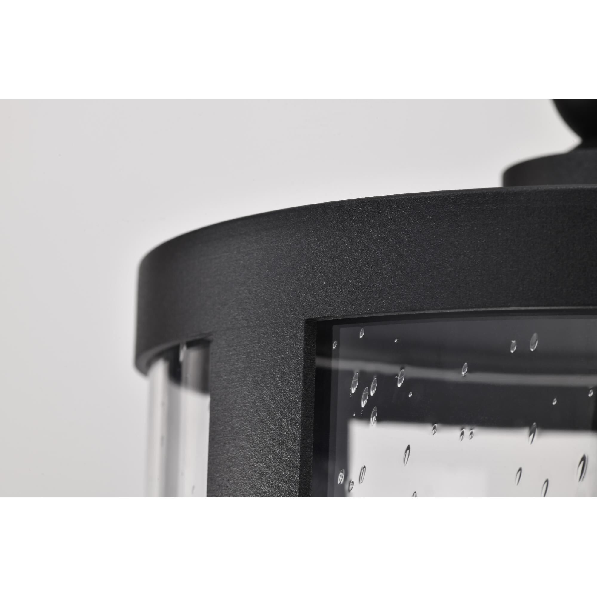 Shown in Matte Black finish and Clear Seeded glass