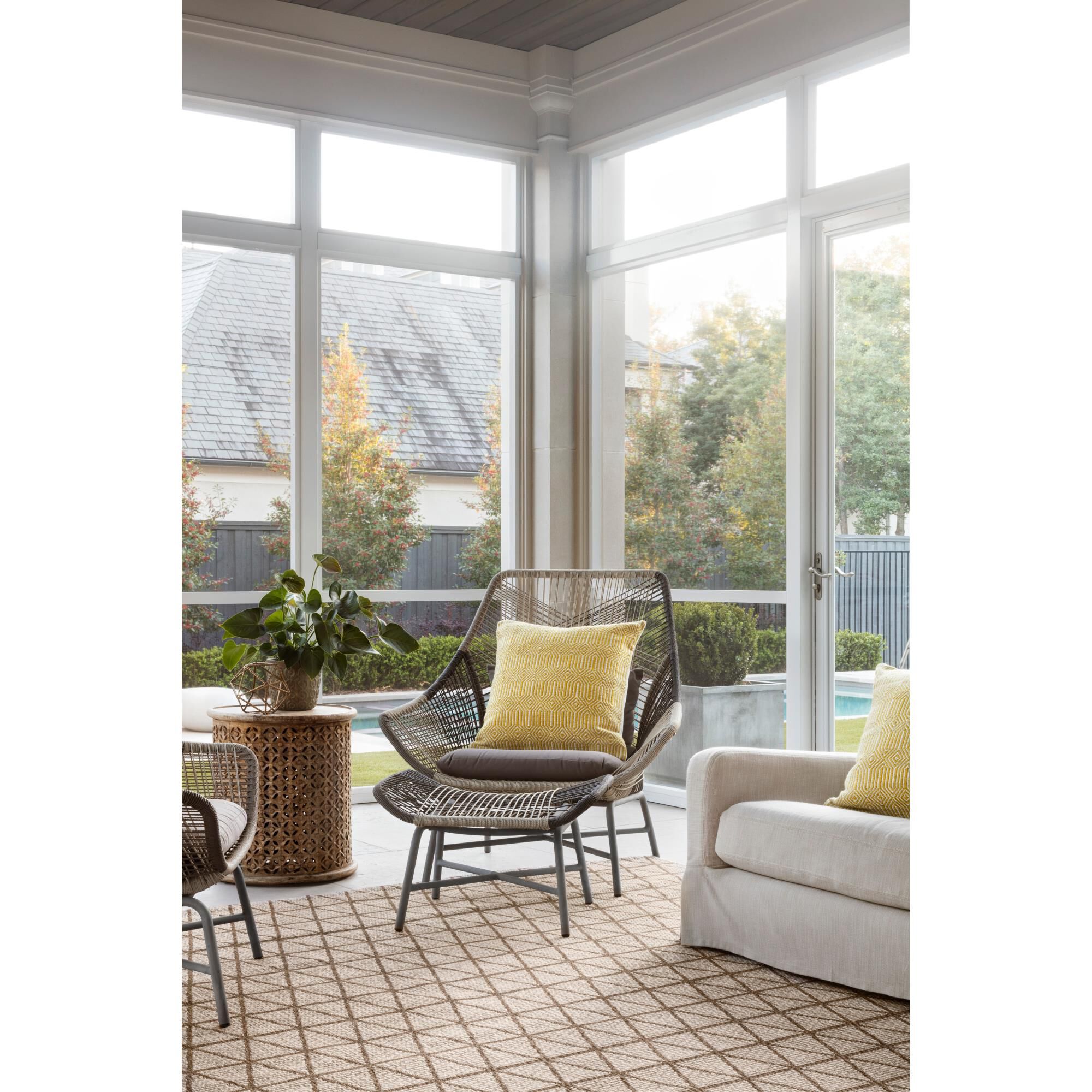 Isle Indoor-Outdoor Rug by Loloi Rugs