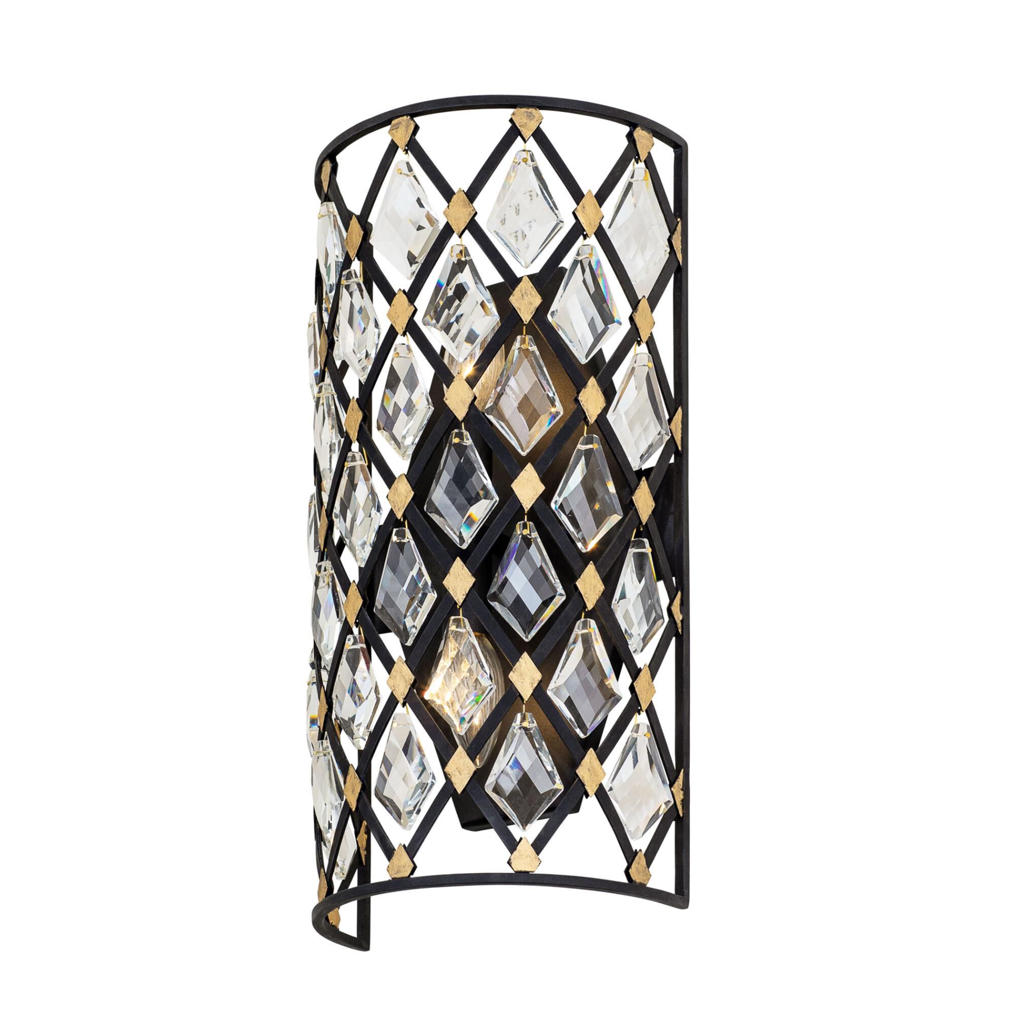 Windsor 17 Inch Wall Sconce by Varaluz