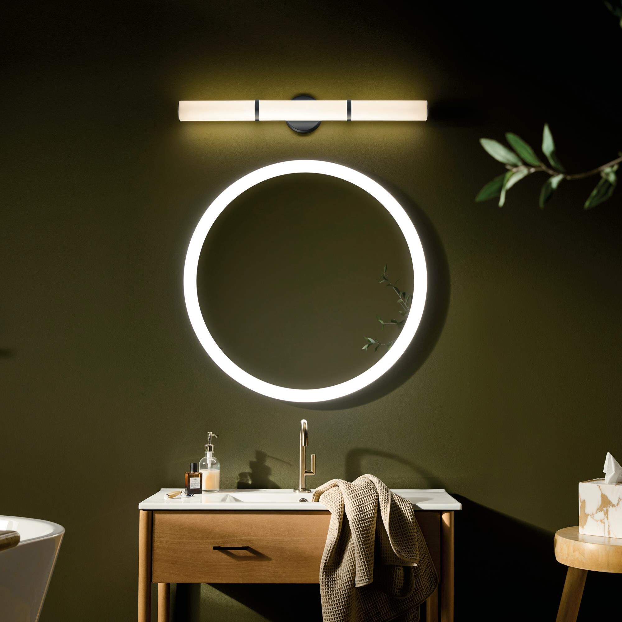 Shown in Black finish and Clear with Painted White Inside glass