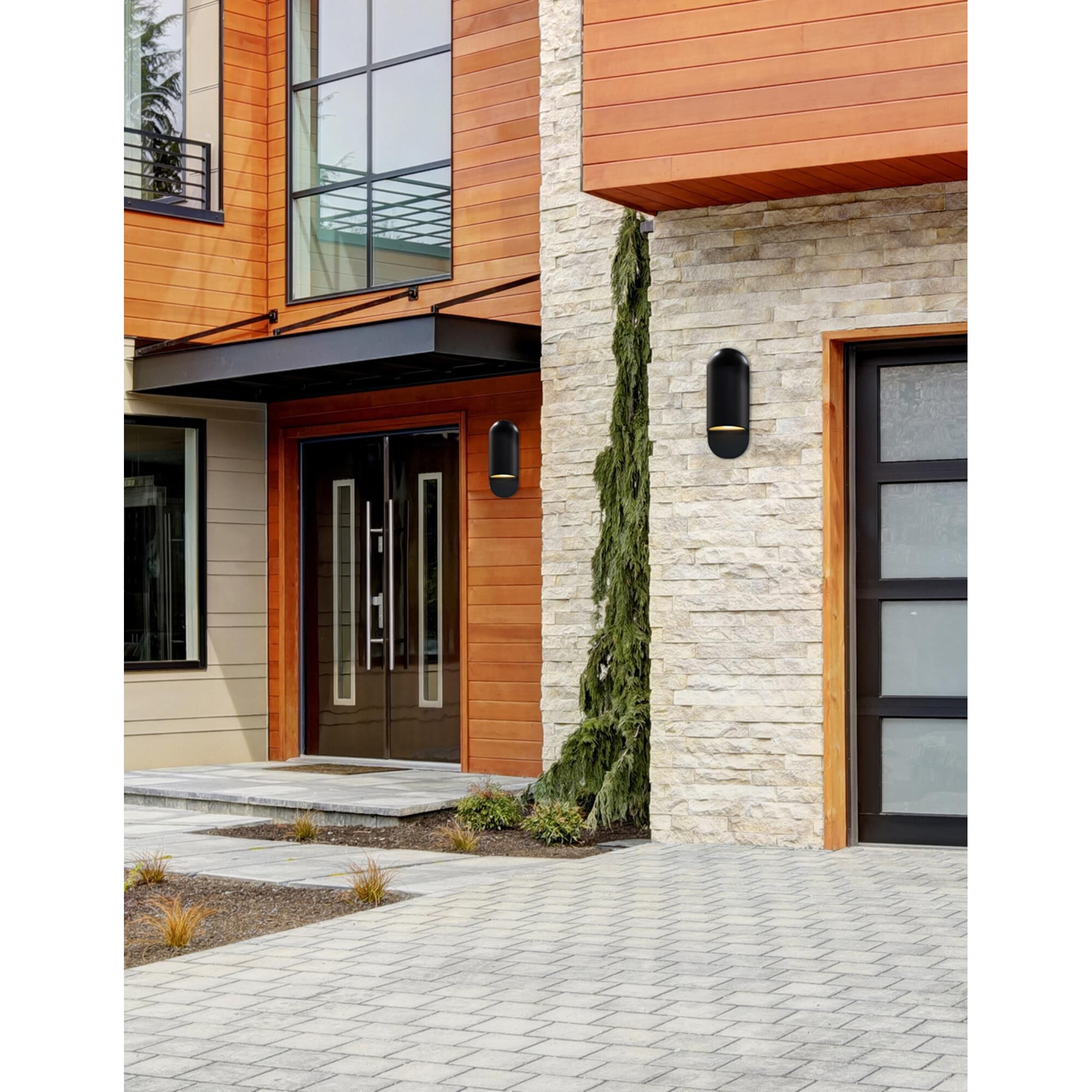 Shown in Carbon - Matte Black finish and Carbon - Matte Black Ceramic glass