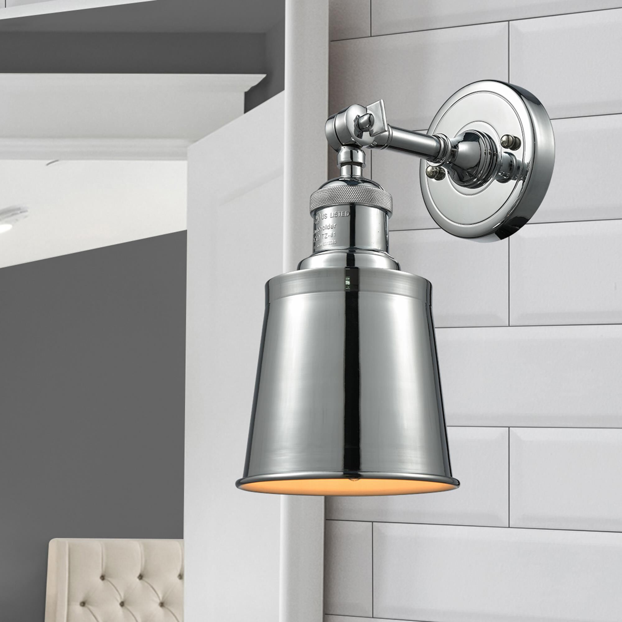 Shown in Polished Chrome finish and Polished Chrome glass and Polished Chrome shade and No Accent accent