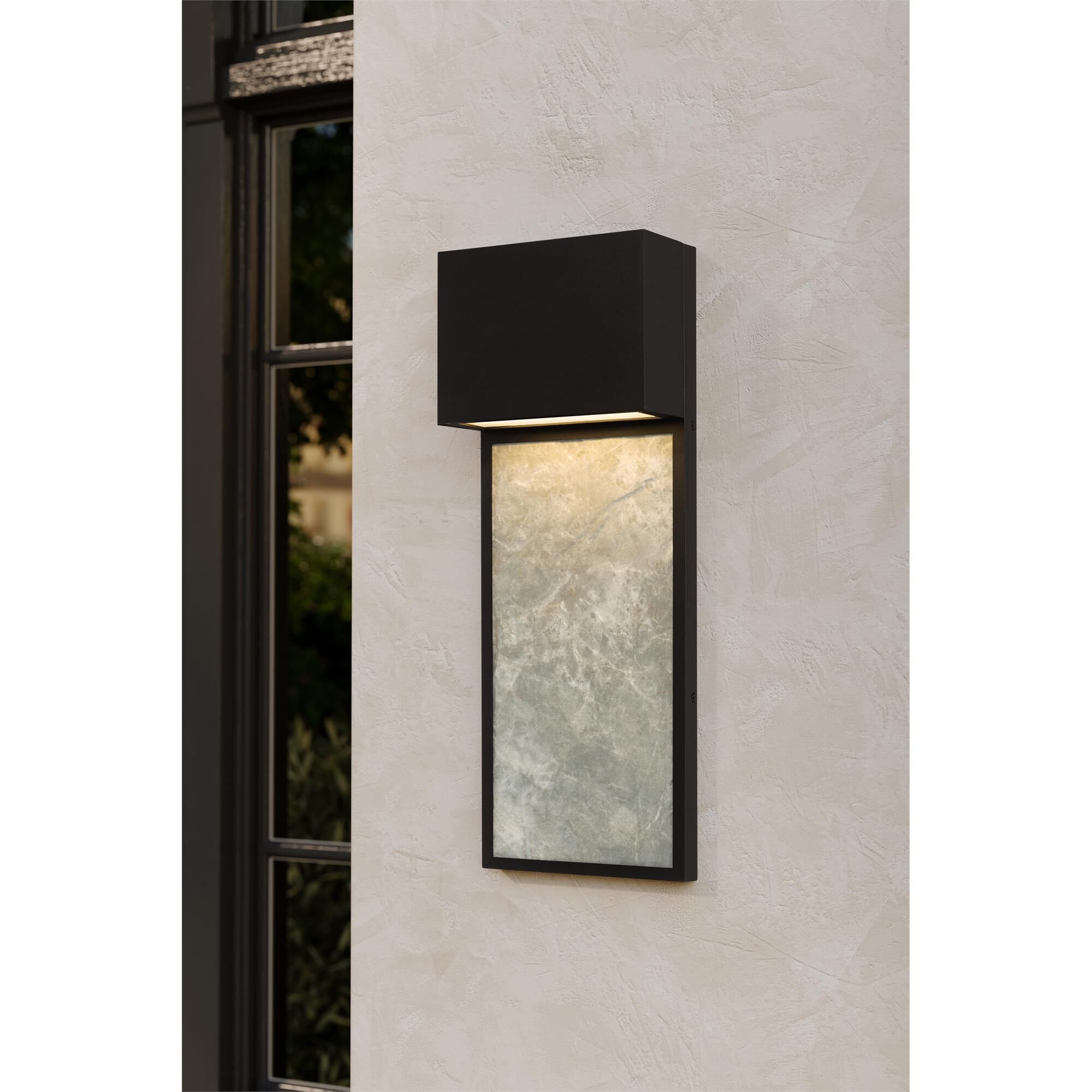 Shown in Sand Coal Black finish
