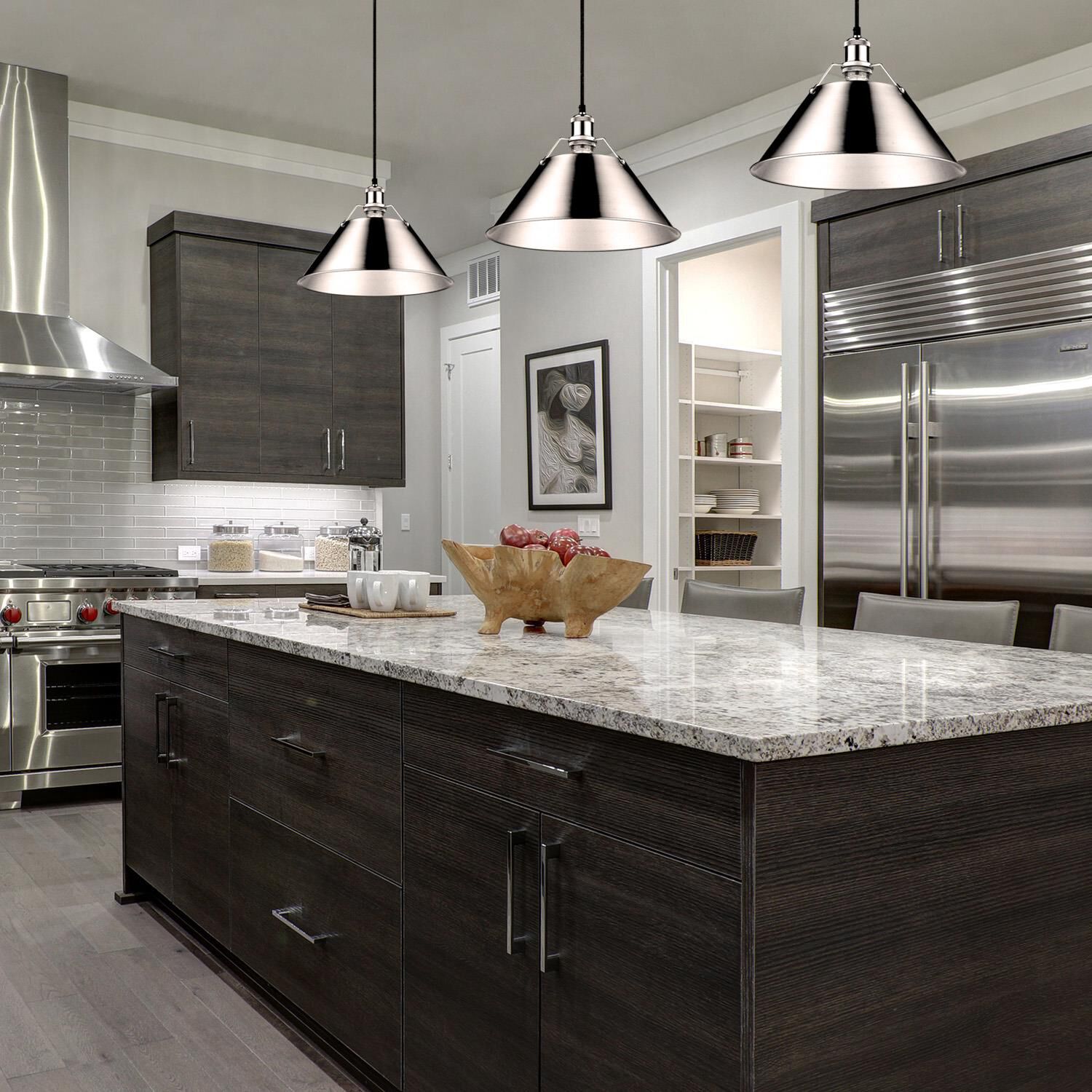 Shown in Chrome finish and Chrome shade