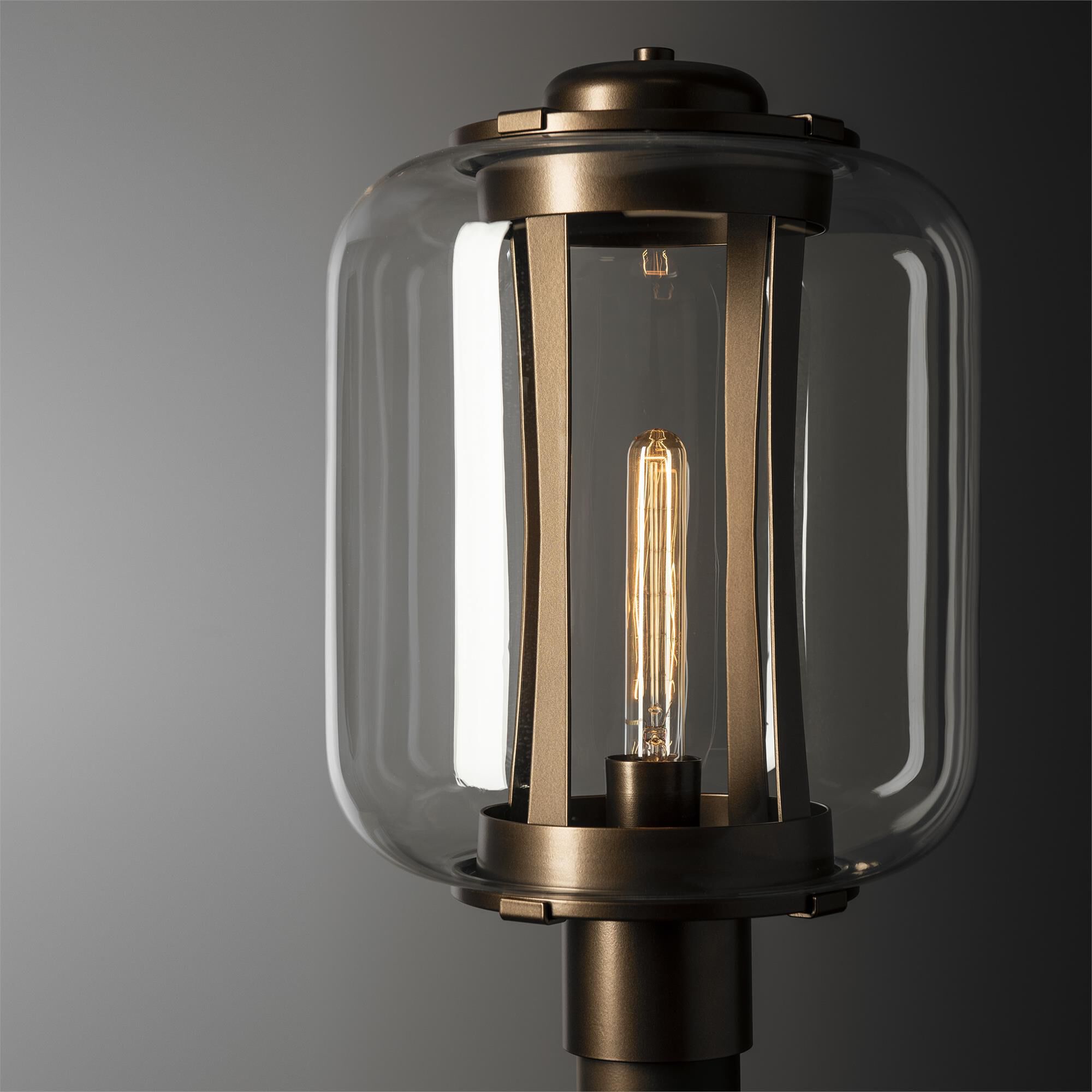 Fairwinds 18 Inch Outdoor Post Lamp,