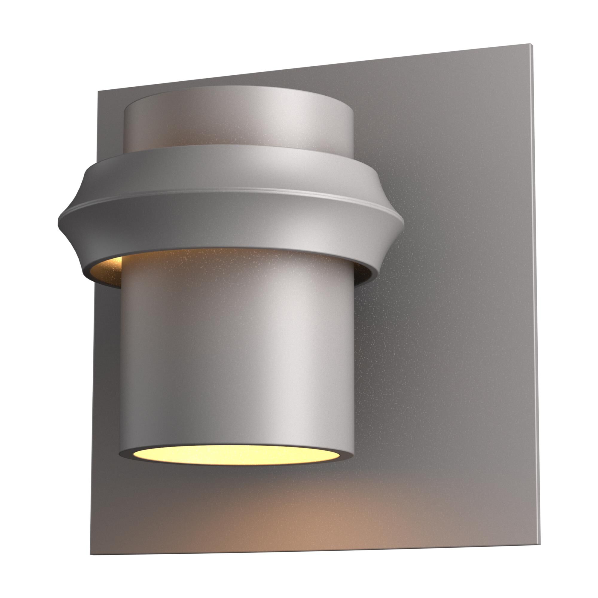 Shown in Coastal Burnished Steel finish