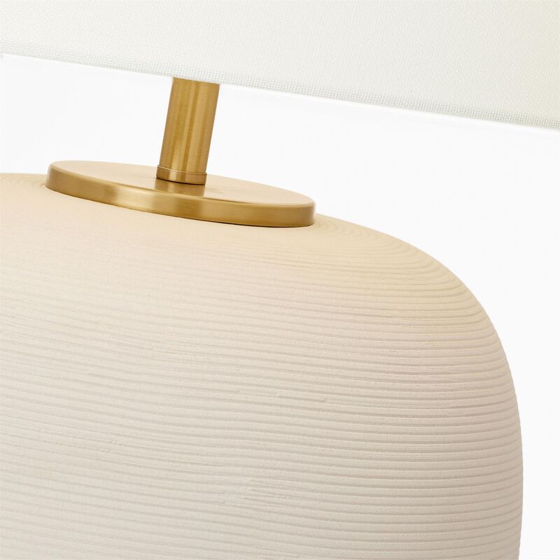 Hable Fanny 23 Inch Table Lamp by Visual Comfort Studio