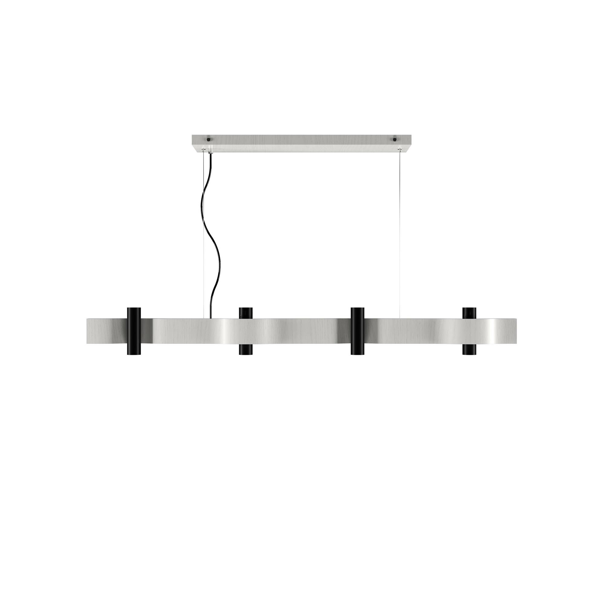 Shown in Organic White finish and 0.0 glass and No shade