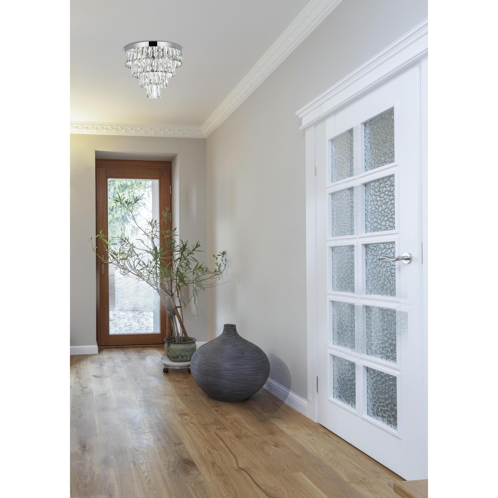 Shown in Chrome And Clear finish and Rc crystal