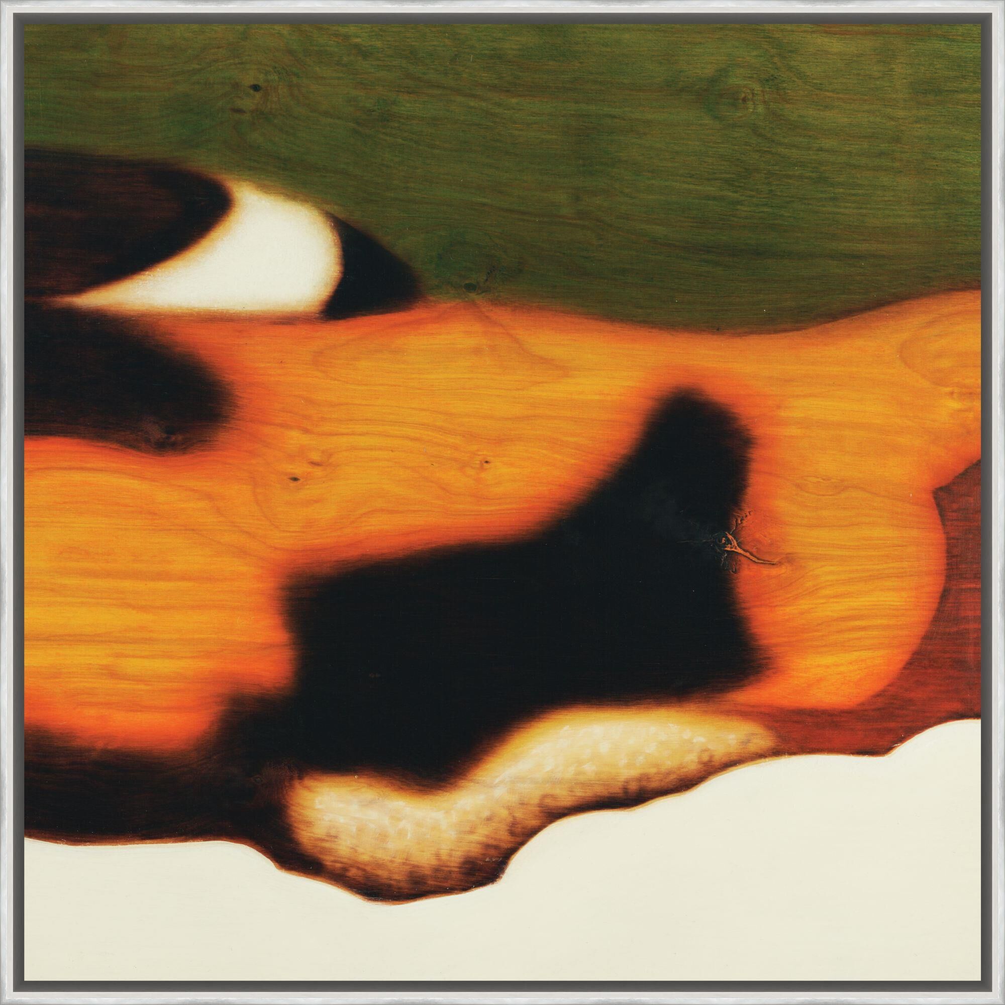 Shown in White and Woodtones finish