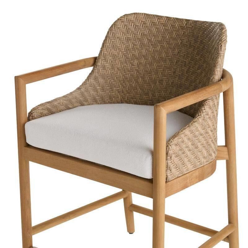 Shown in Pearl finish