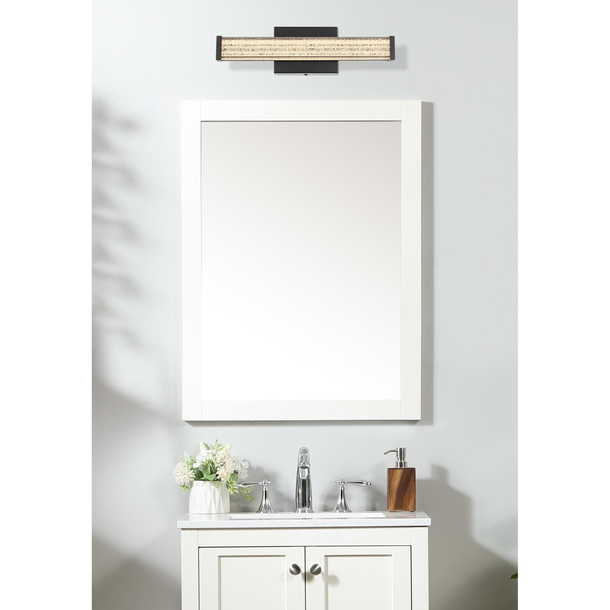 Jaxx 4 Inch Wall Sconce by Elegant Lighting