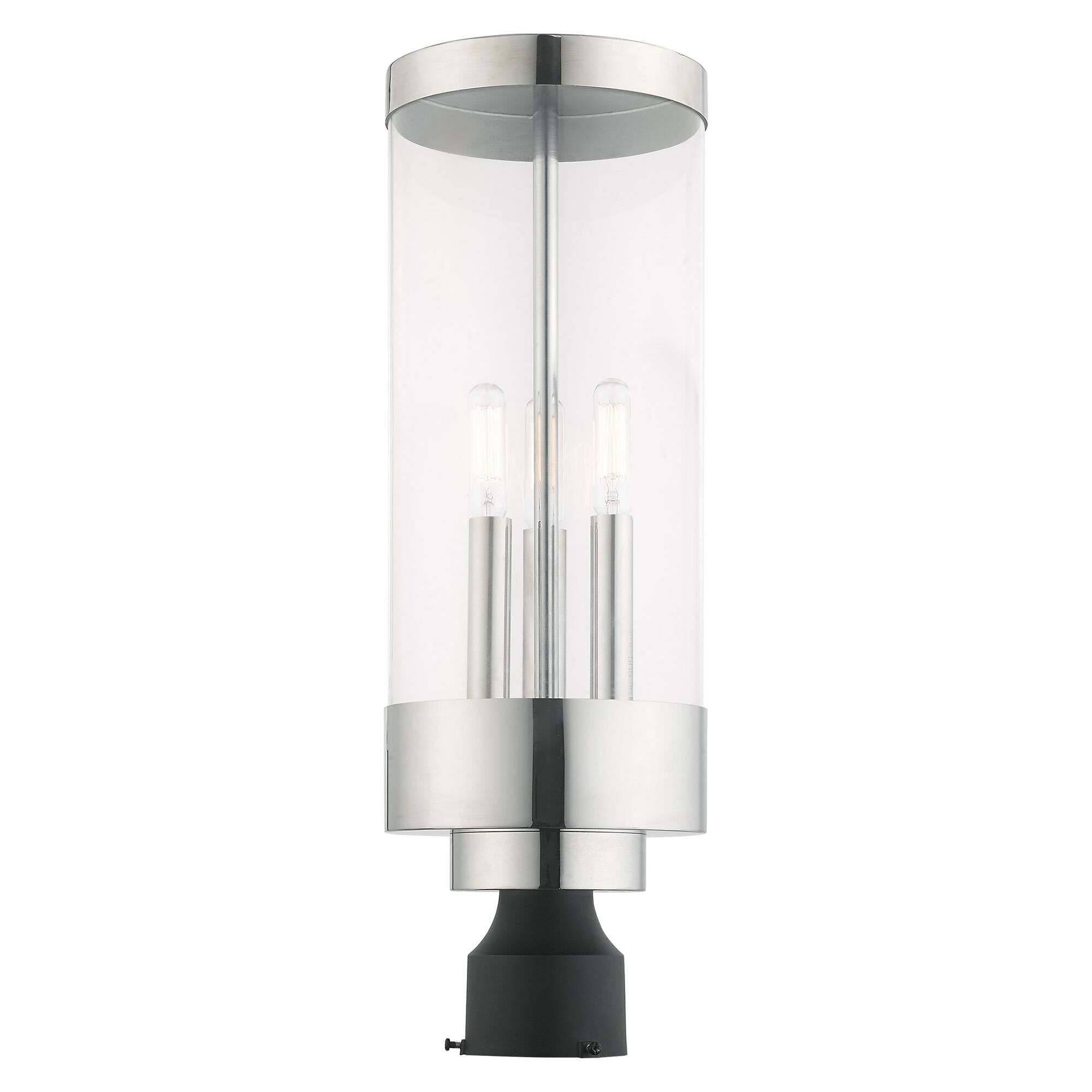 Shown in Polished Chrome finish and Clear glass