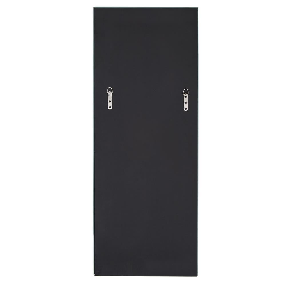 Shown in Mirrored finish