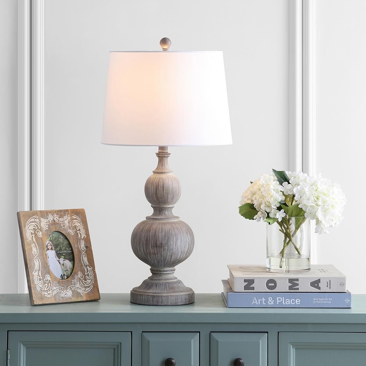 Shown in Grey finish and Cotton shade