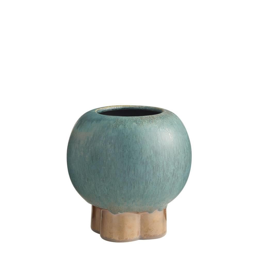 Shown in Forest Reactive finish