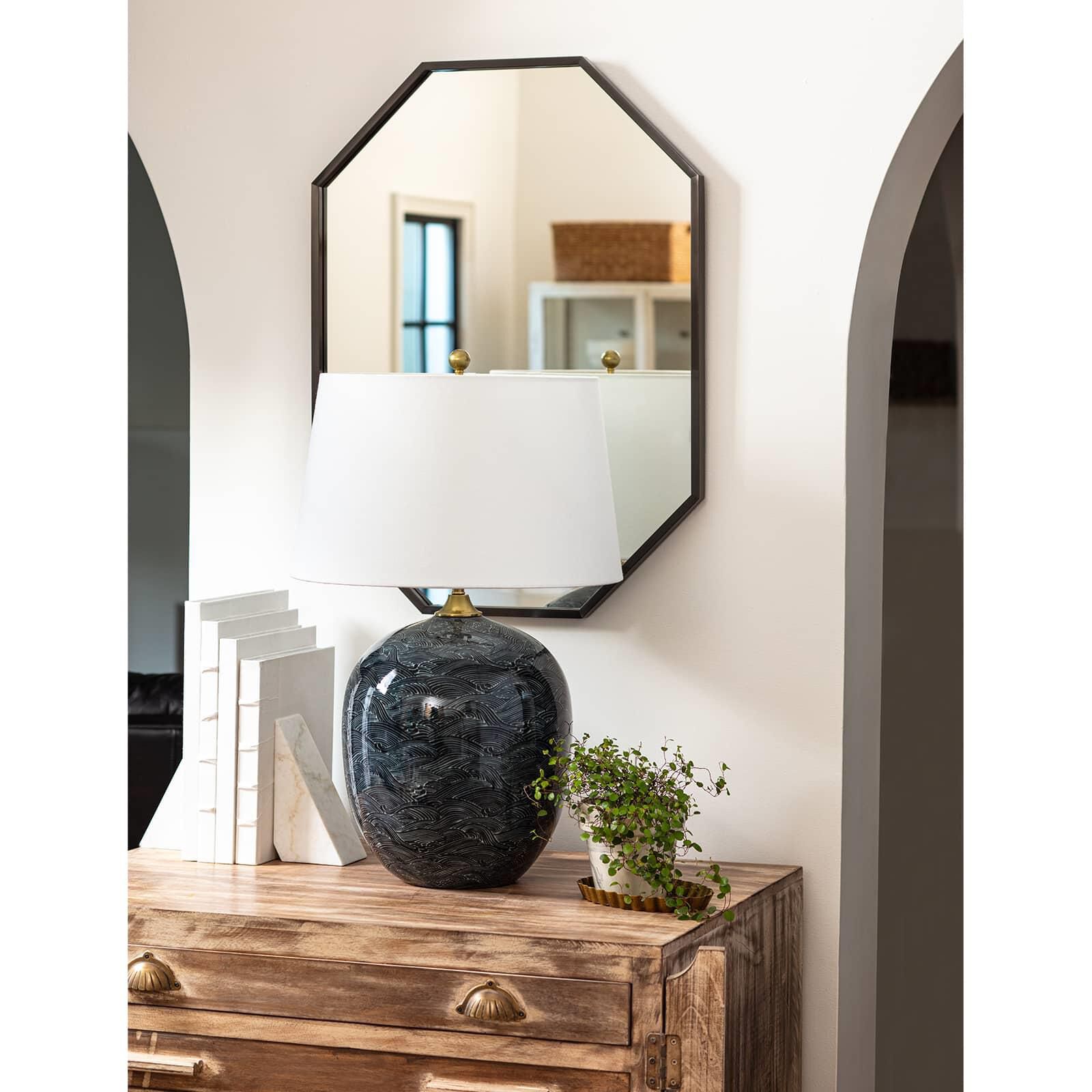 Shown in Ebony finish and Linen shade