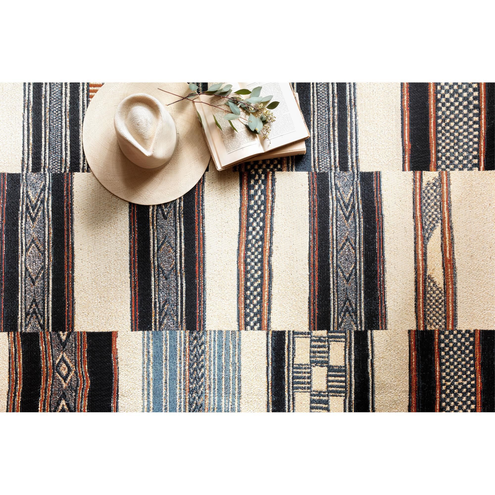 Mika Indoor-Outdoor Rug,