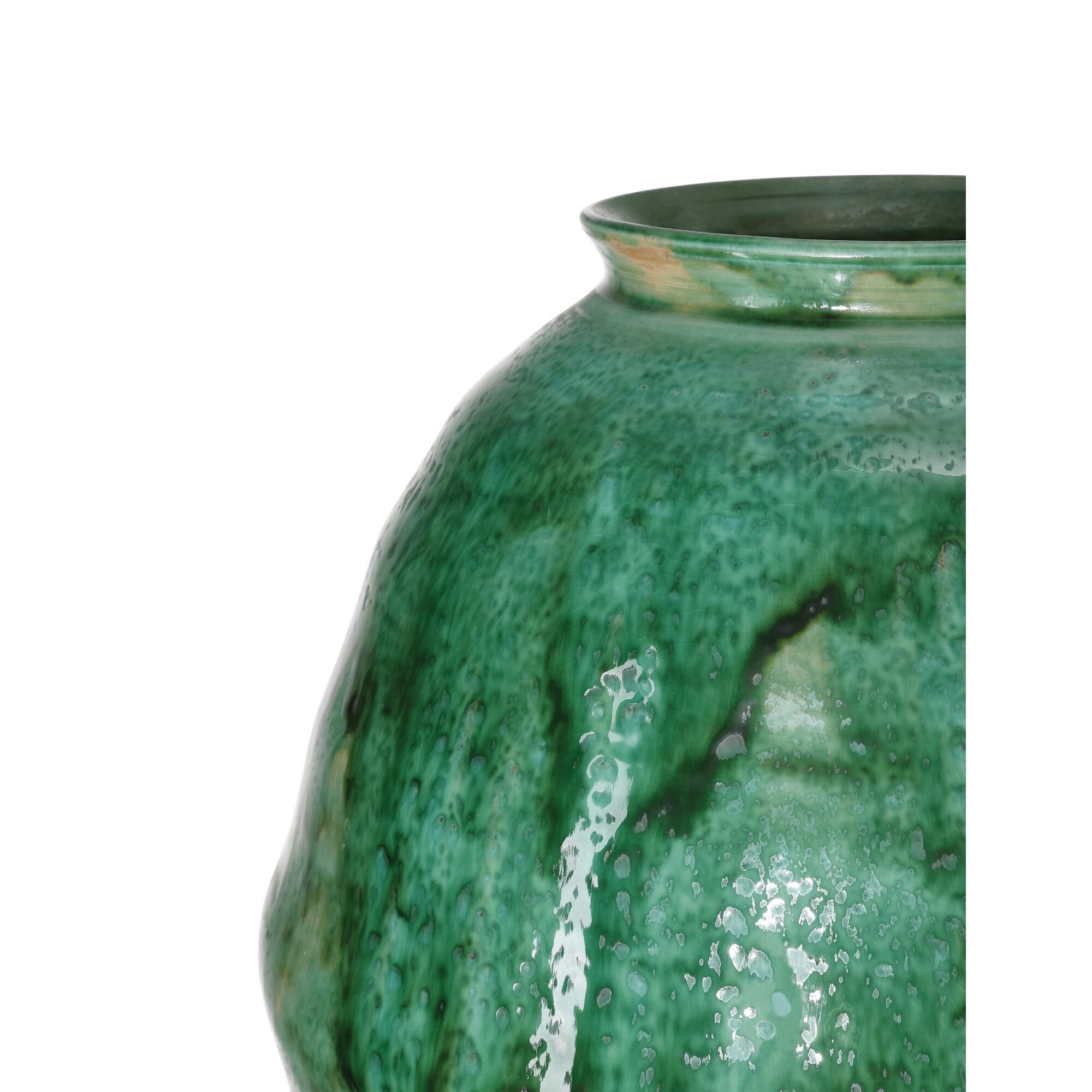 Shown in Imperial Green finish