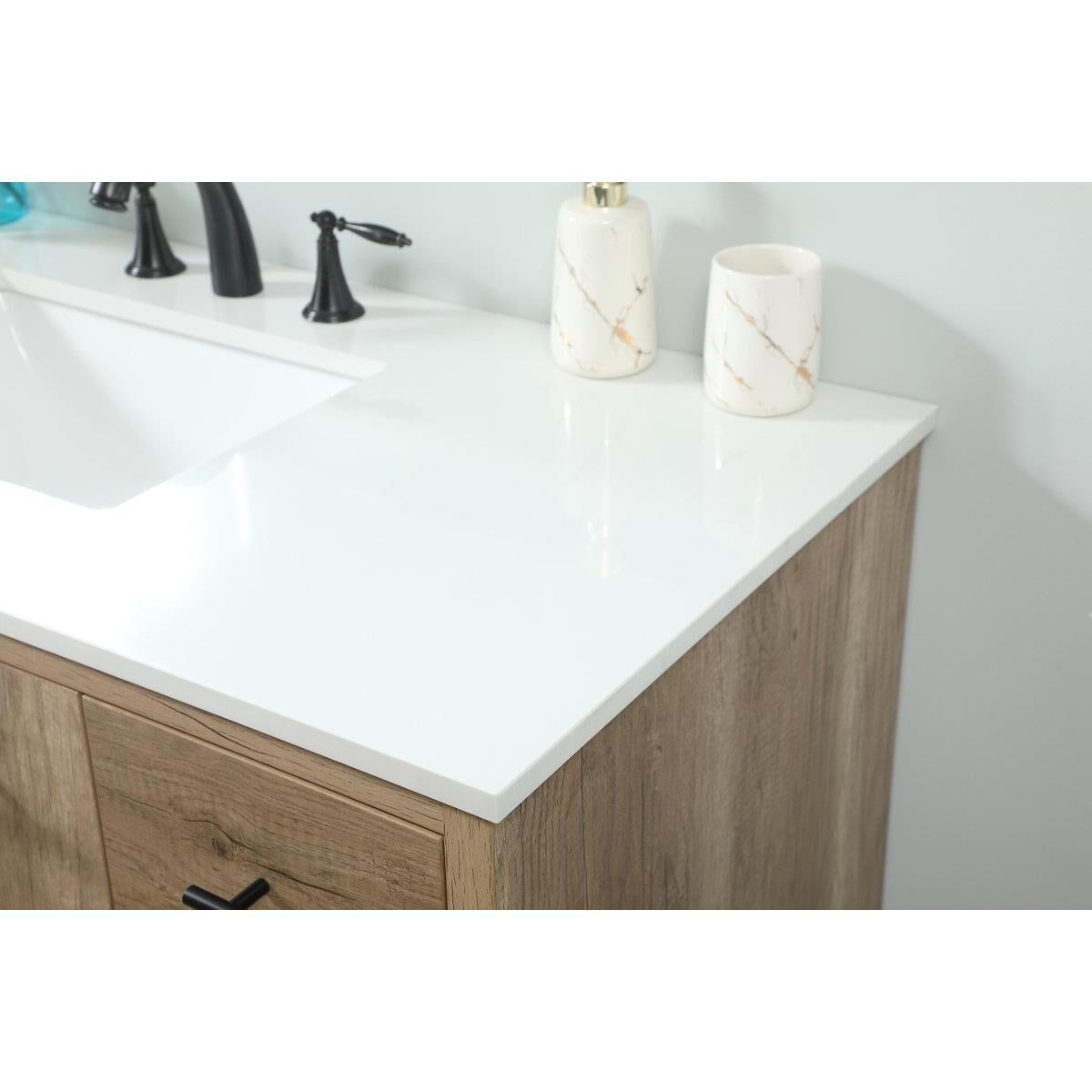 Shown in Natural Oak finish and No Backsplash accent