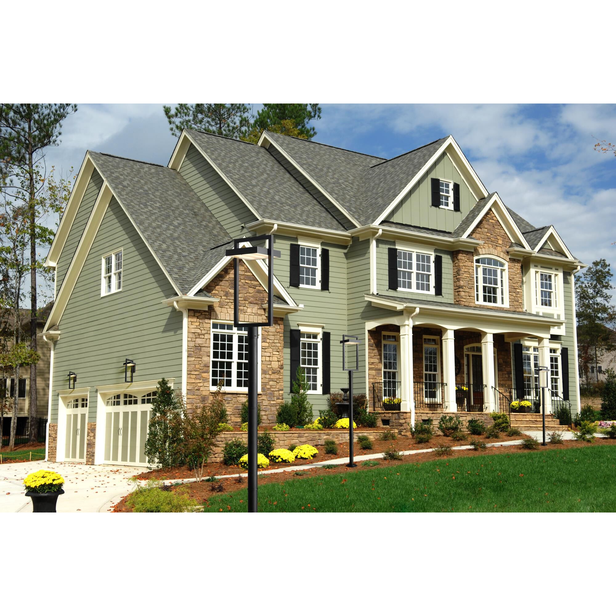 Shown in Black finish and Glass shade