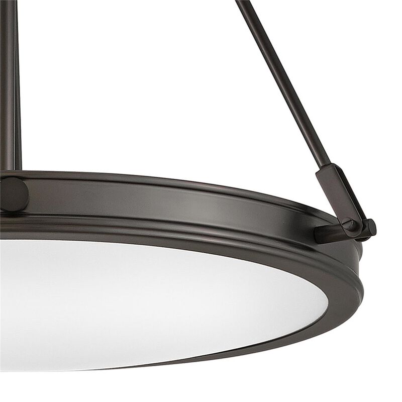 Collier Medium Pendant Light by Hinkley