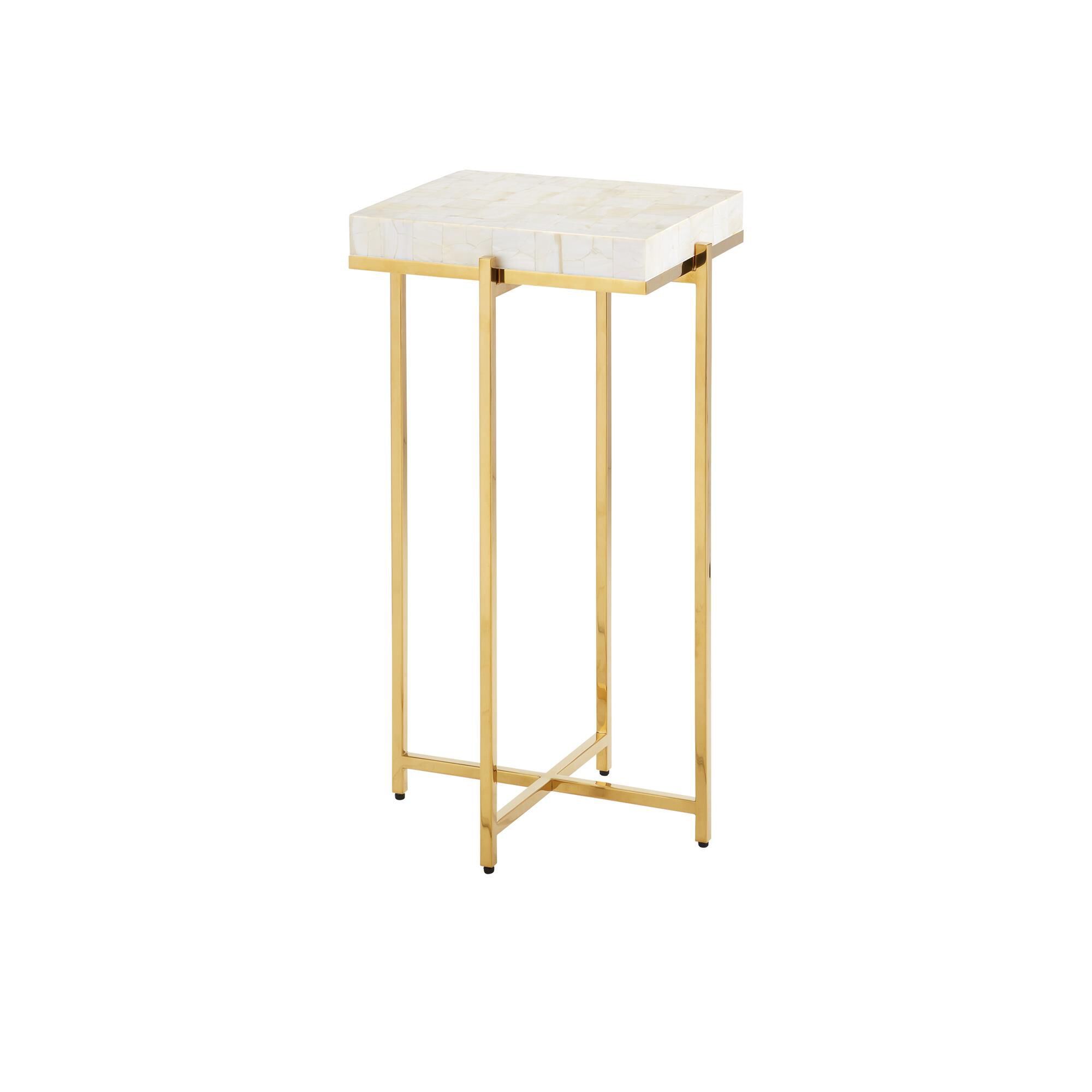 Shown in Mother of Pearl finish