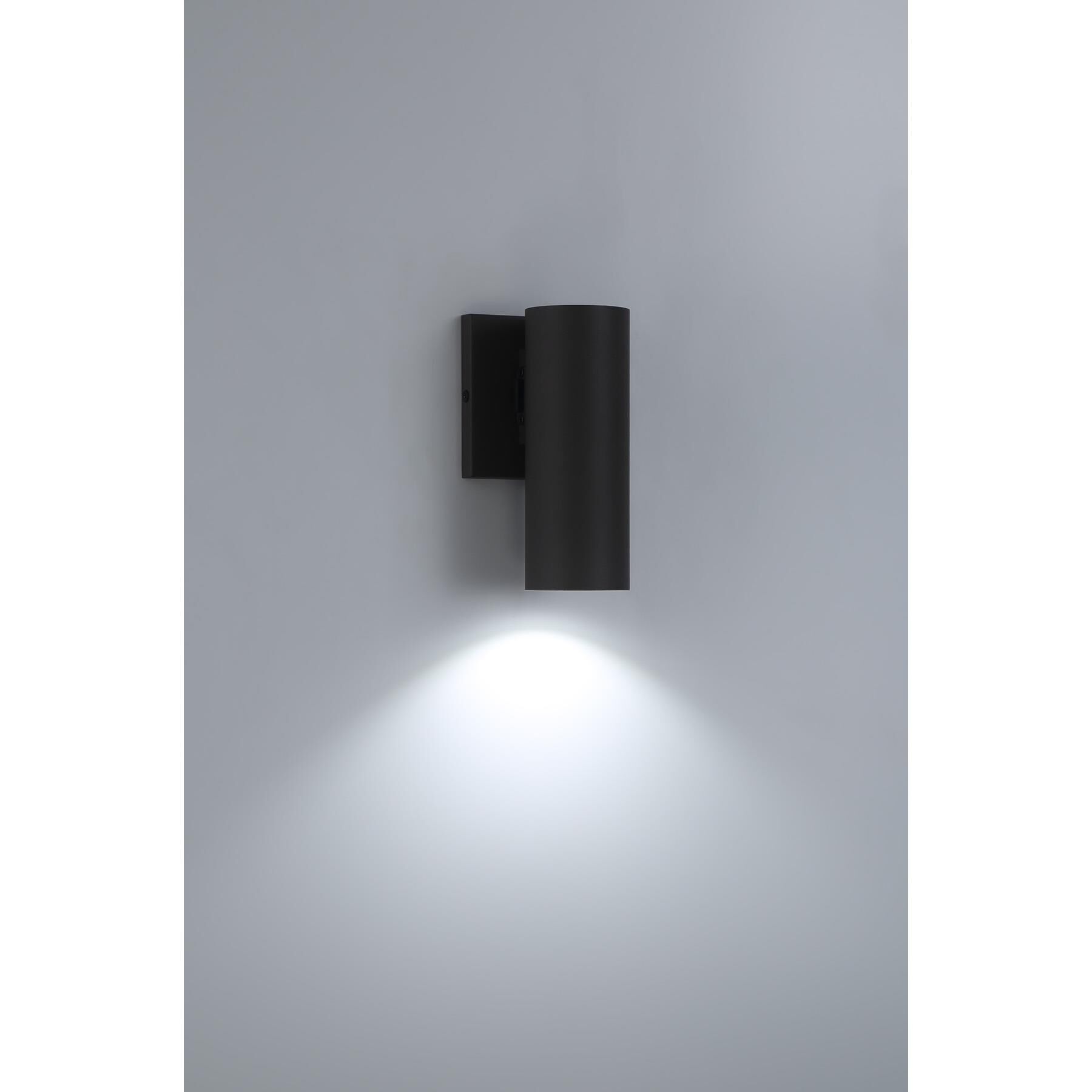 Shown in Matte Black finish