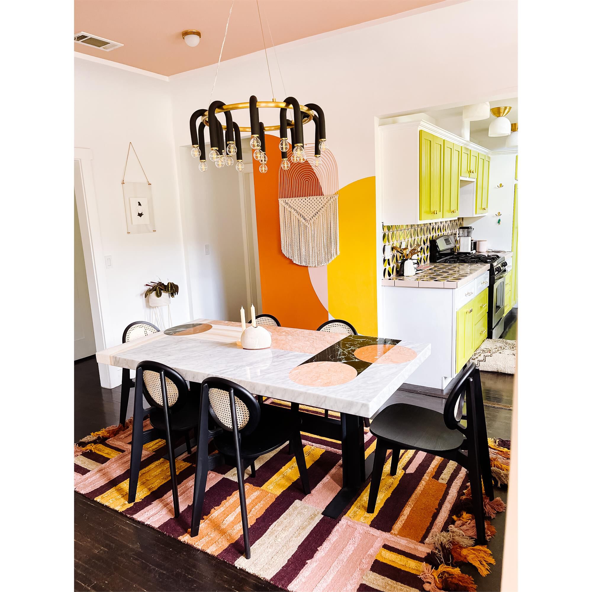 Whit Medium Chandelier,