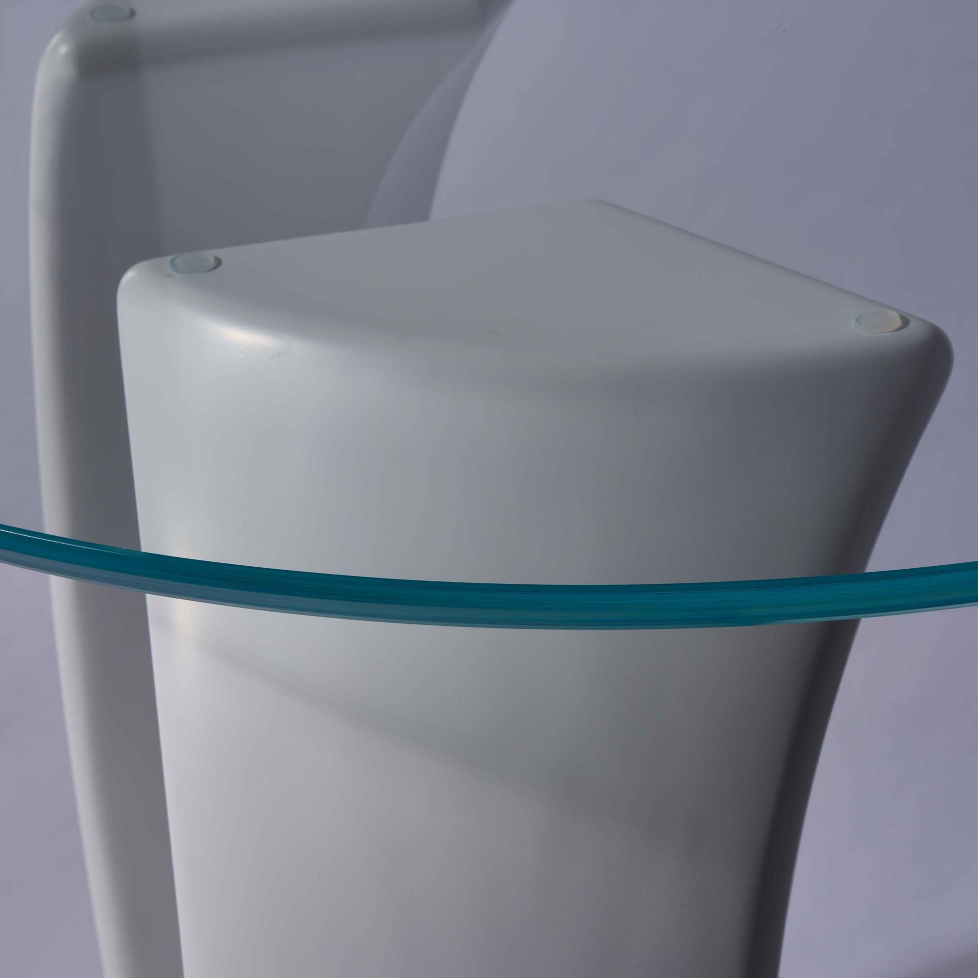 Shown in Snow White finish