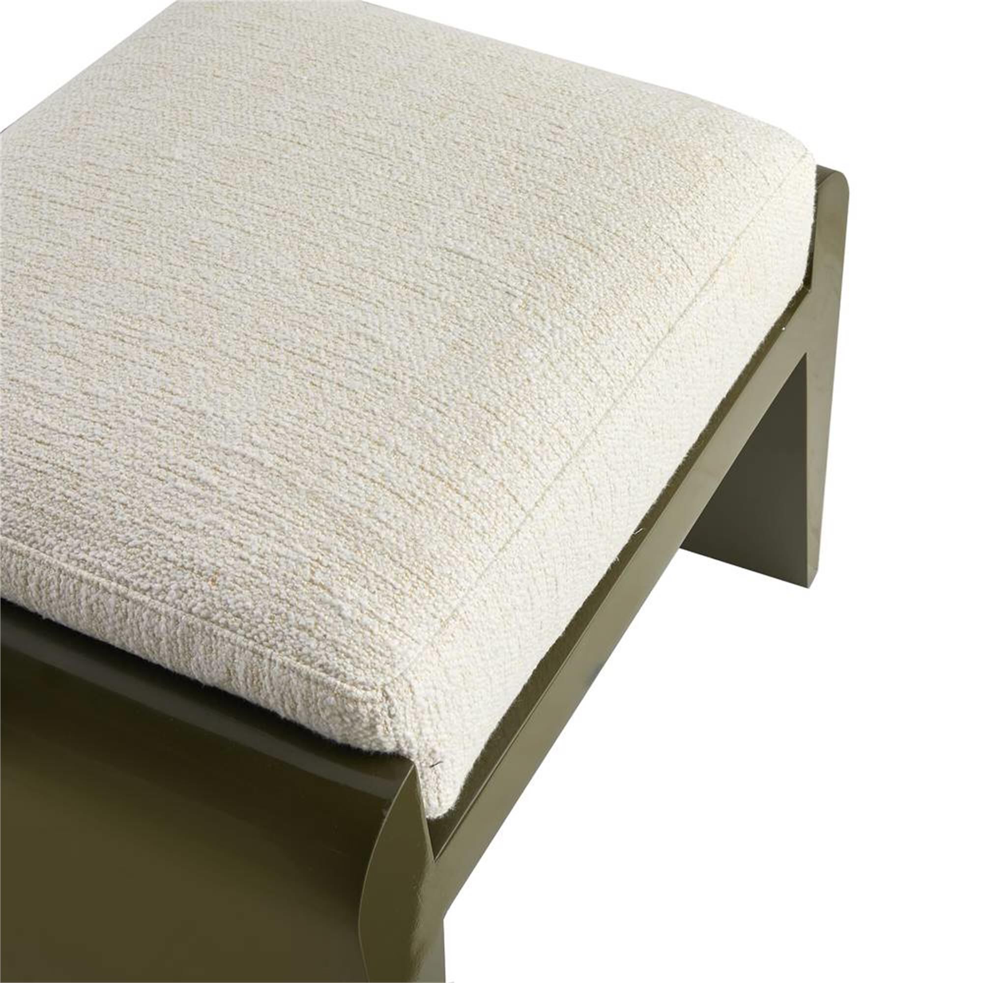 Shown in Cloud finish