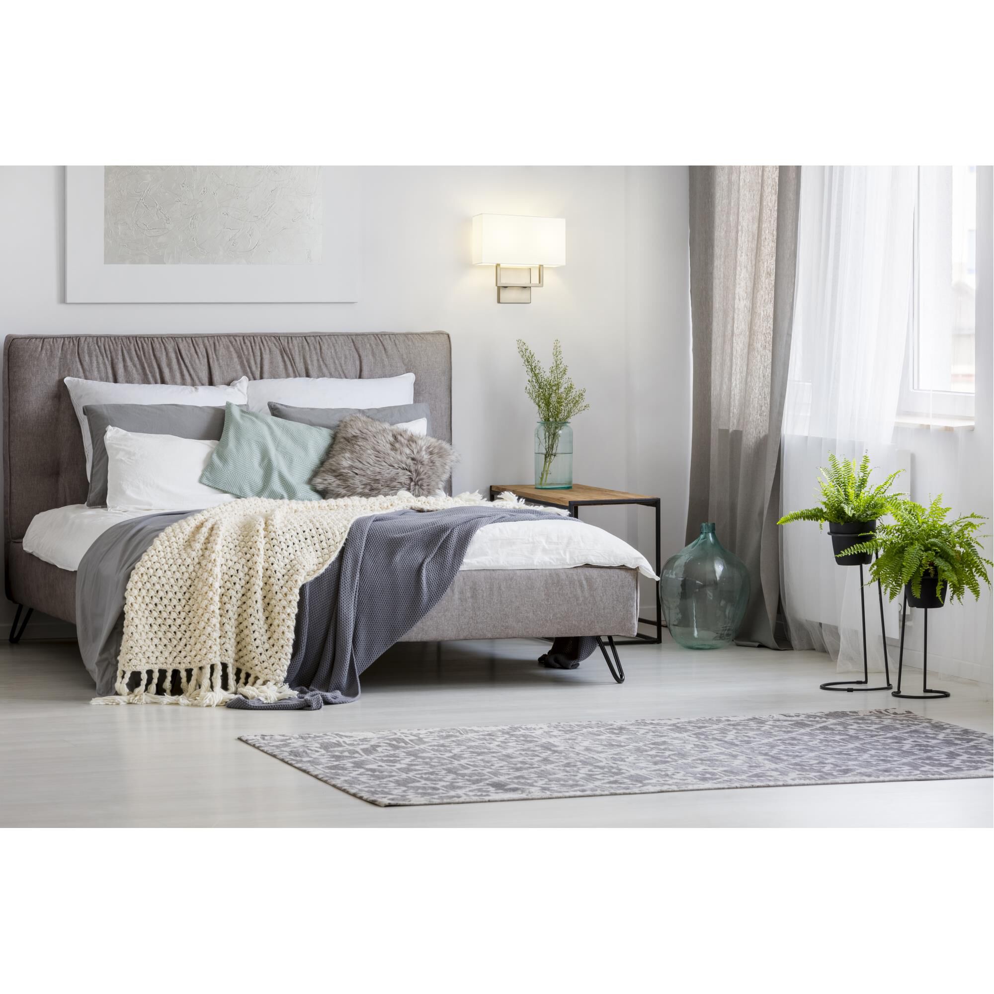 Saxon 12 Inch Wall Sconce by Z Lite