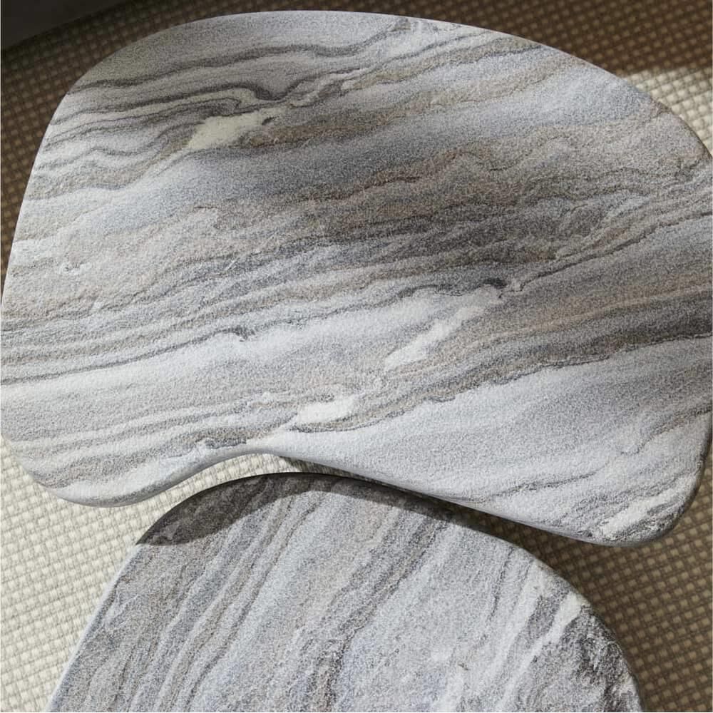 Shown in Galaxy finish