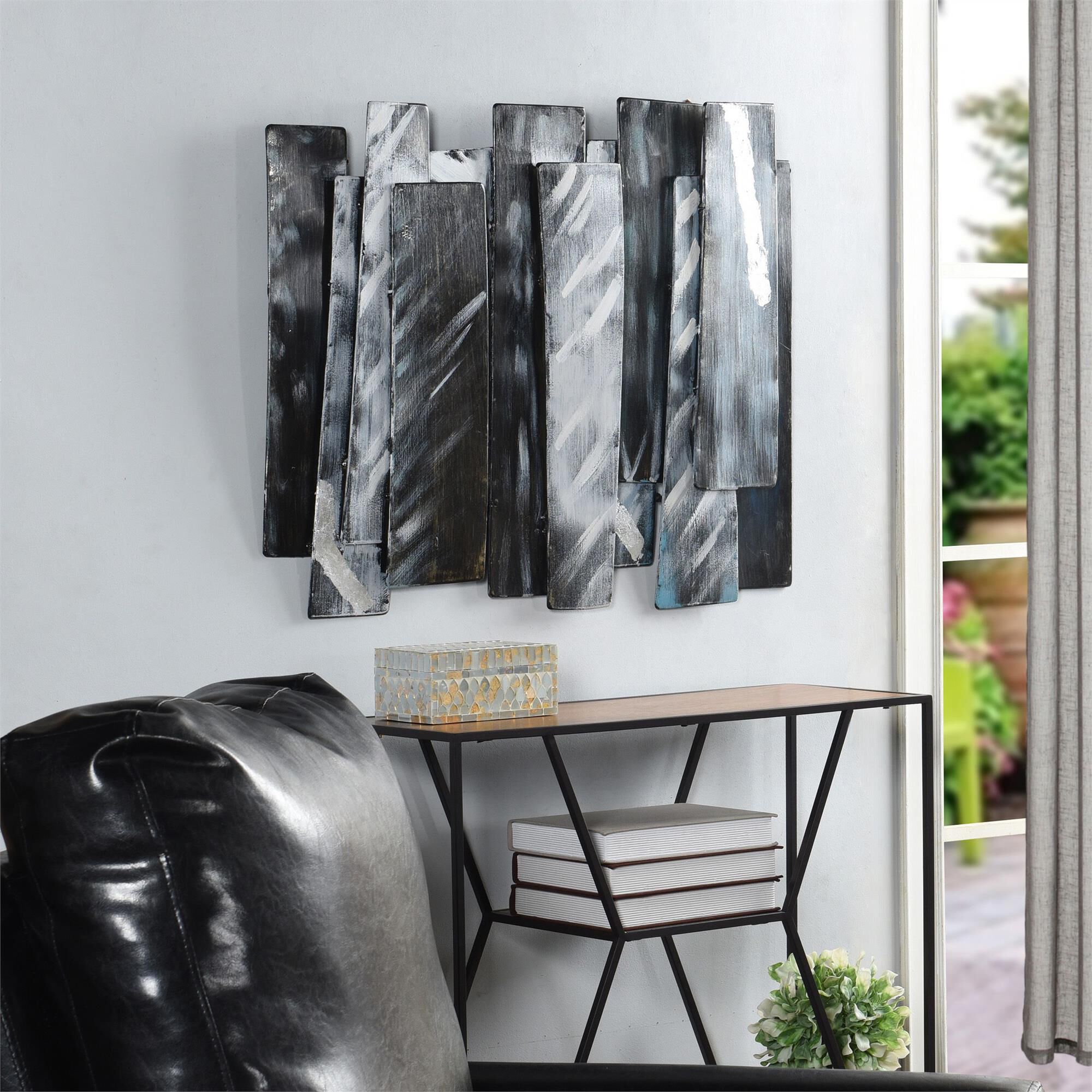 Shown in Black, Grey, Silver finish