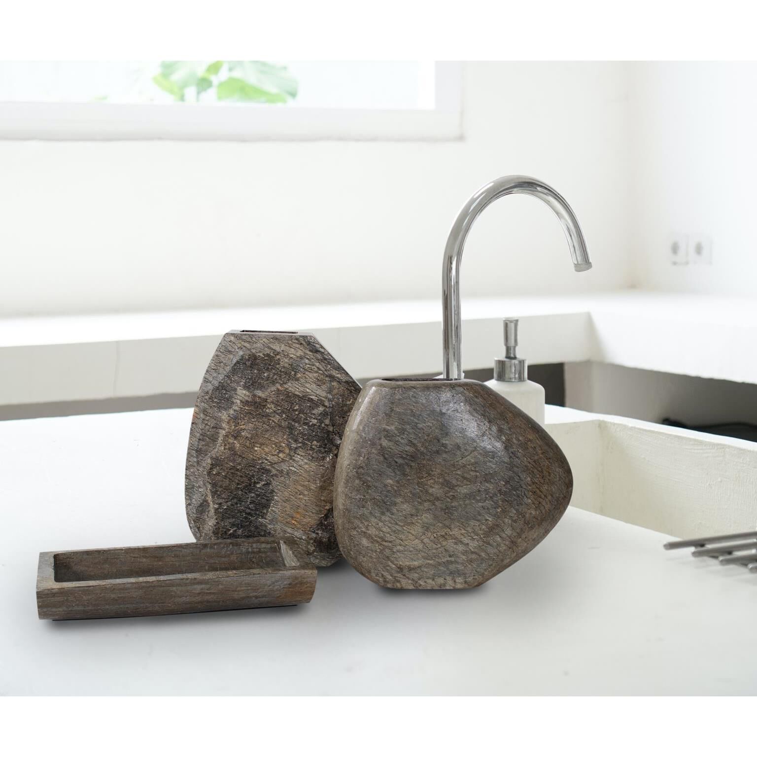 Shown in Textured finish