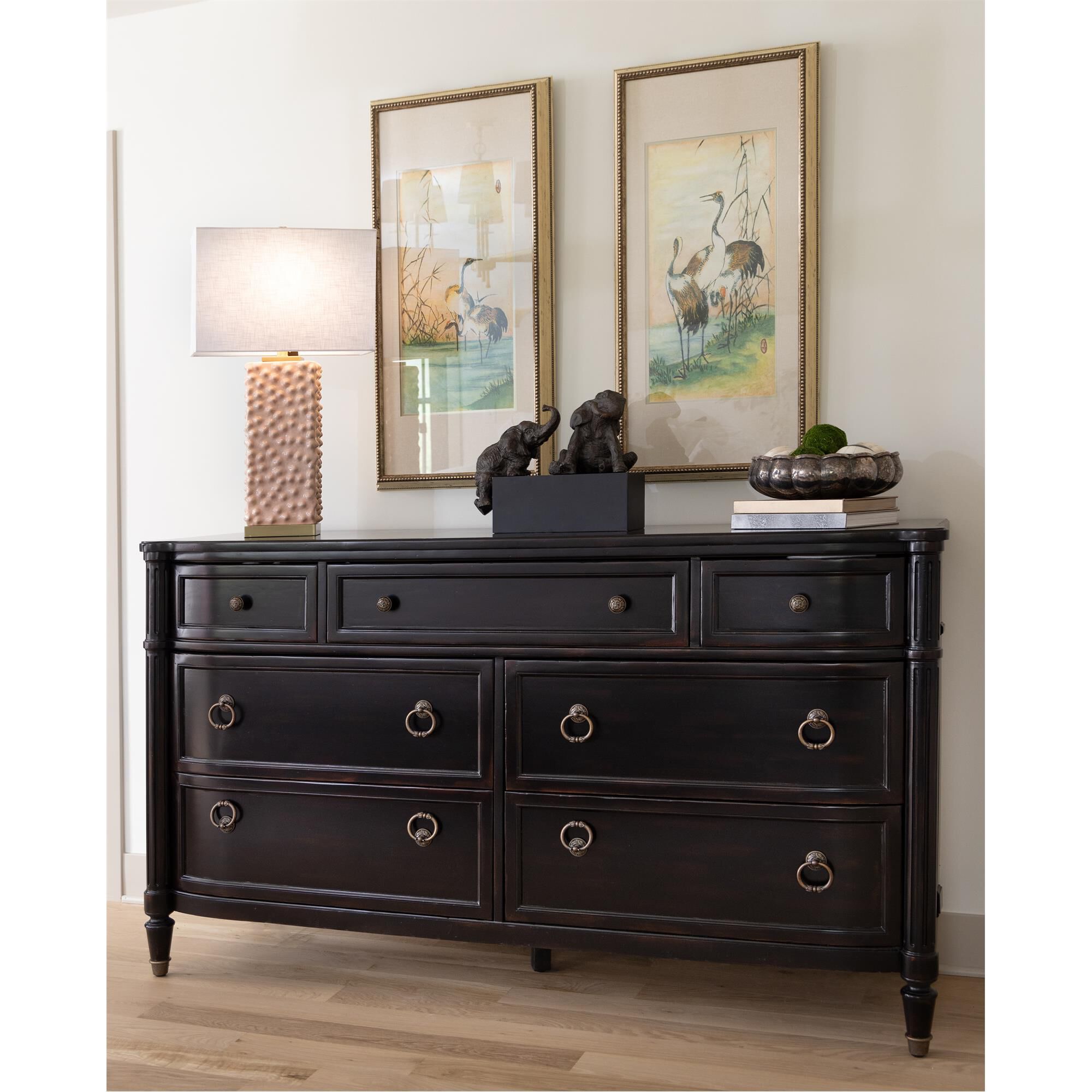Shown in Polished Brass and Pearl Blush finish and Off-White shade