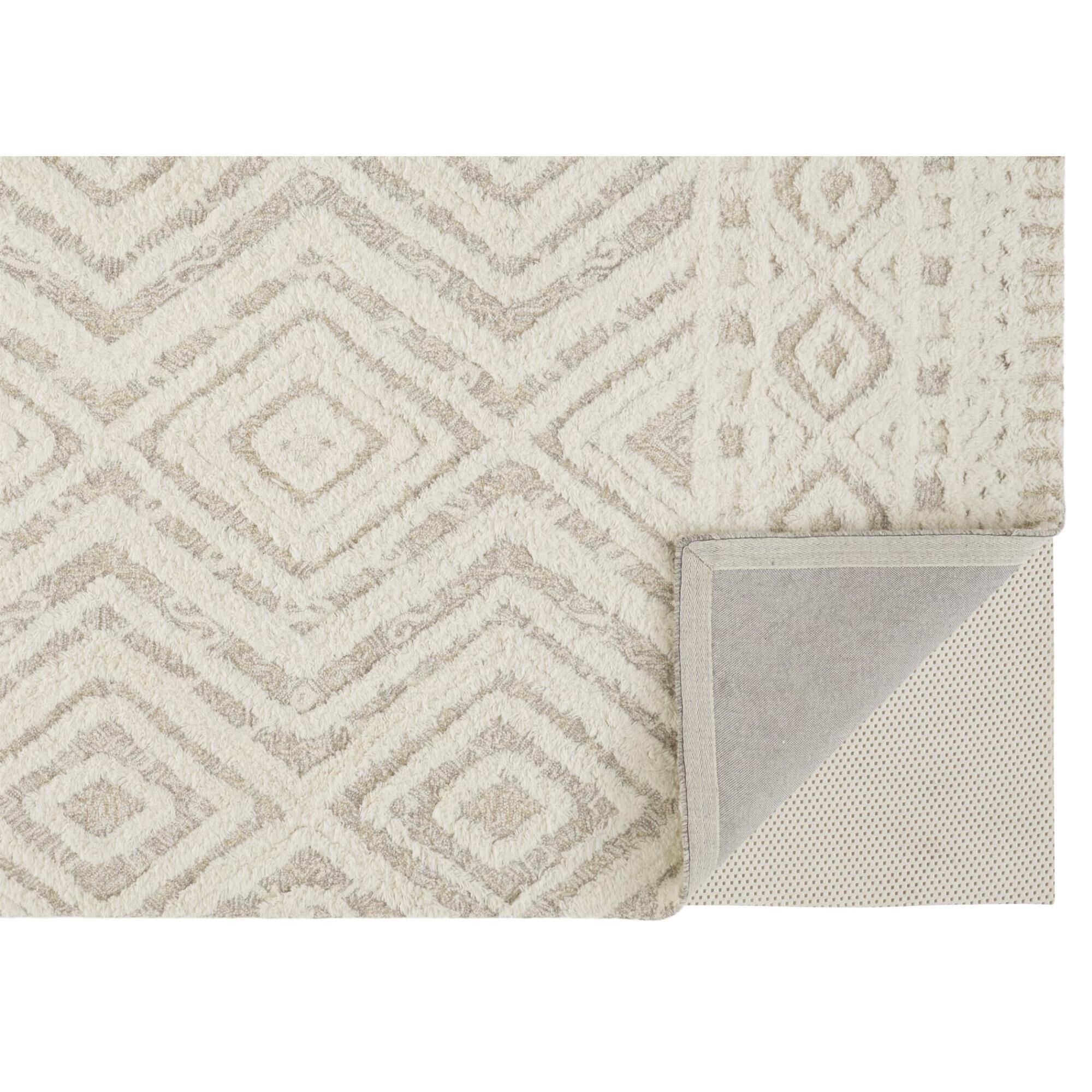 Anica Area Rug,