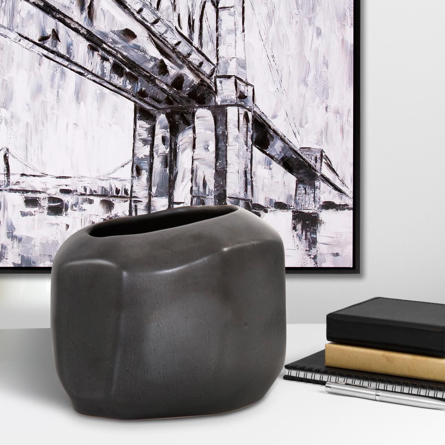 Alamo Vase-Urn by Howard Elliott Collection