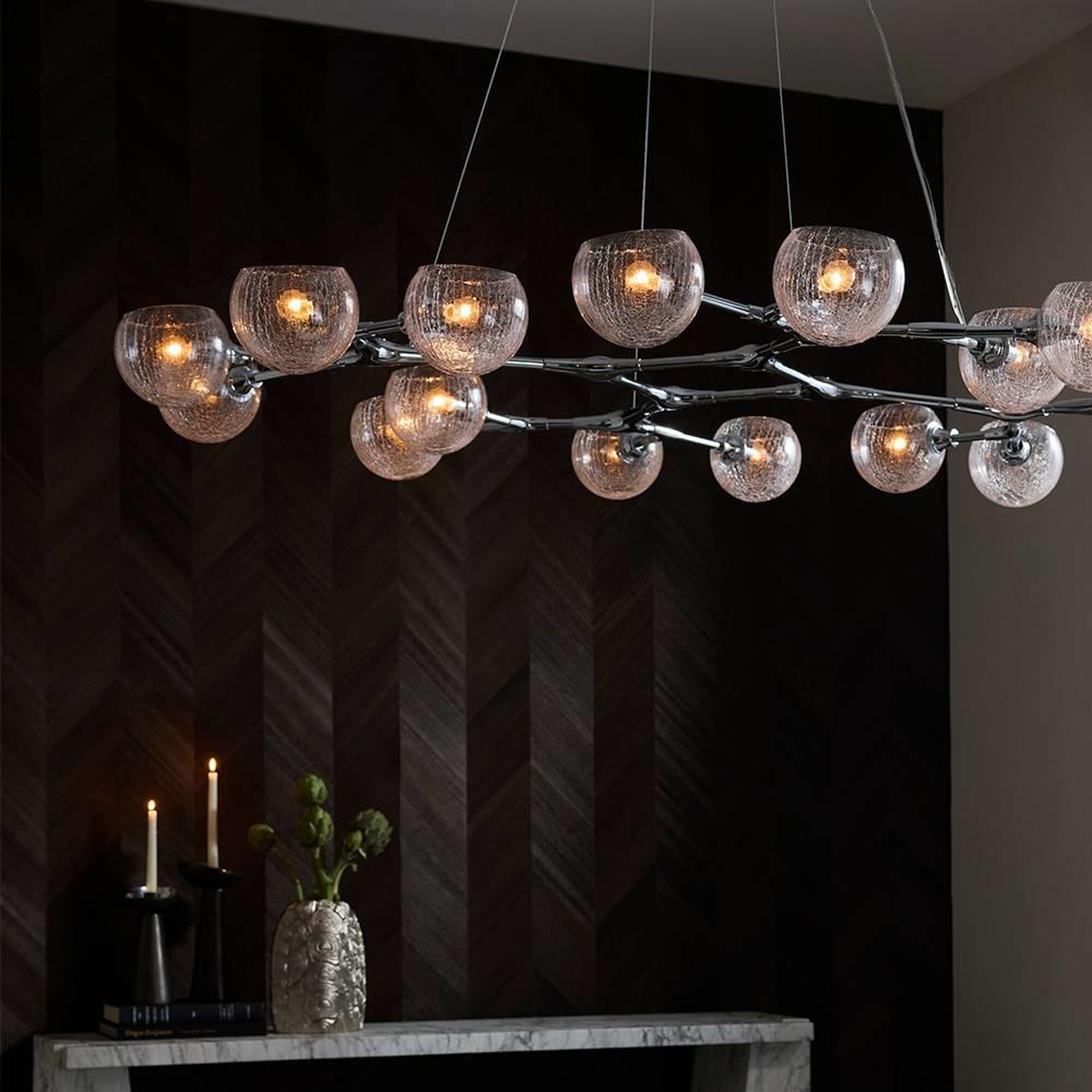 Shown in Chrome finish and Clear Crackle glass