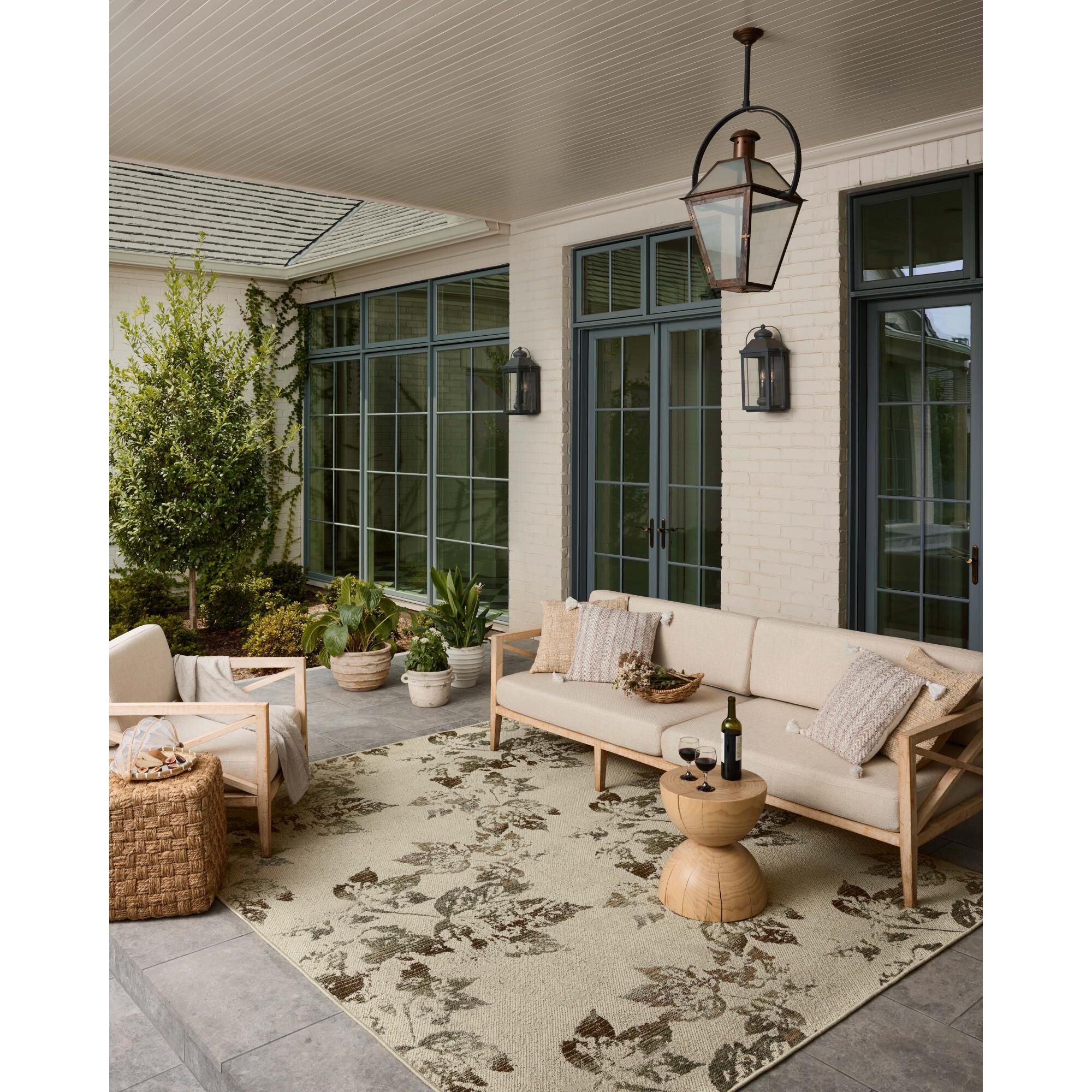 Saylor Area Rug by Loloi Rugs