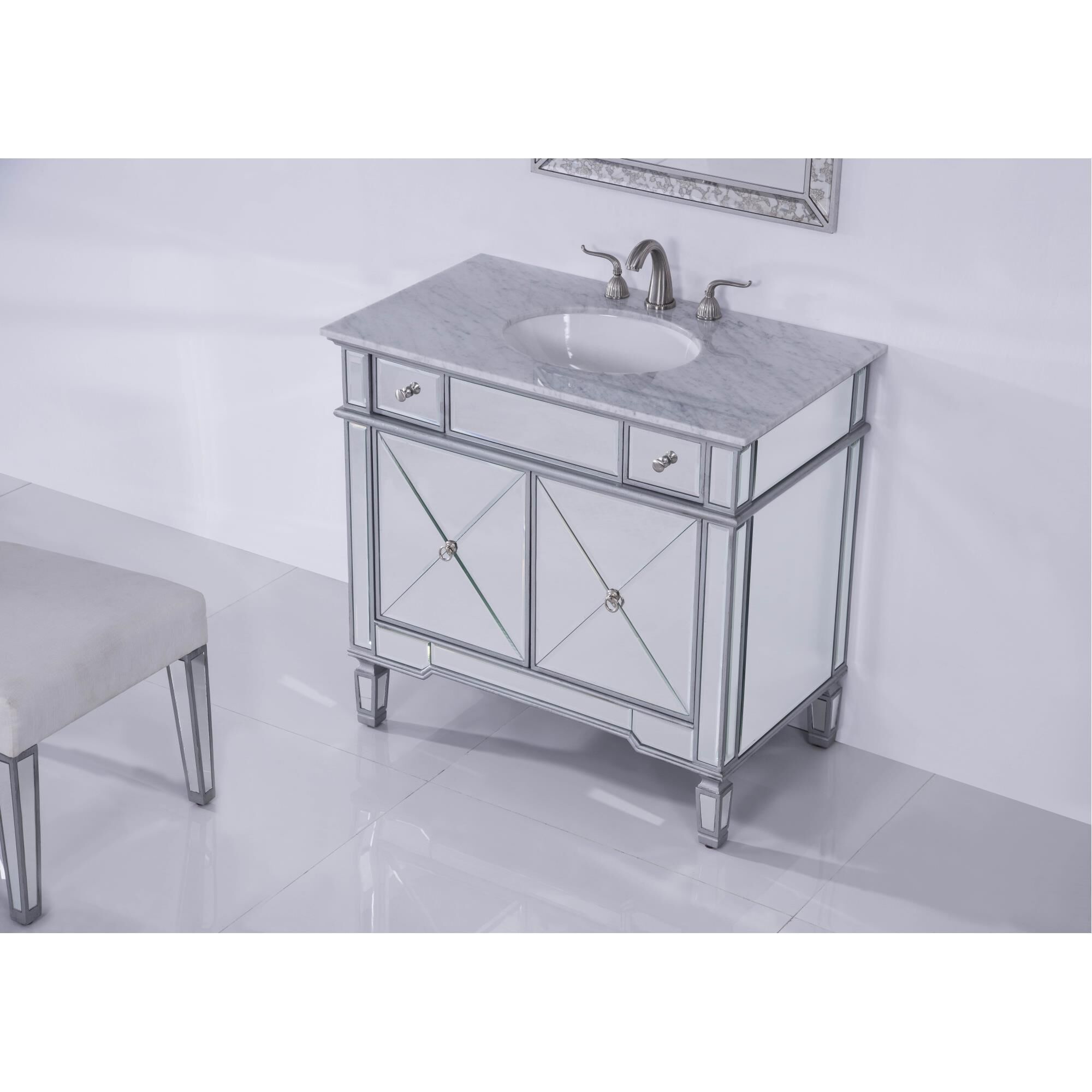 Shown in Clear Mirror finish