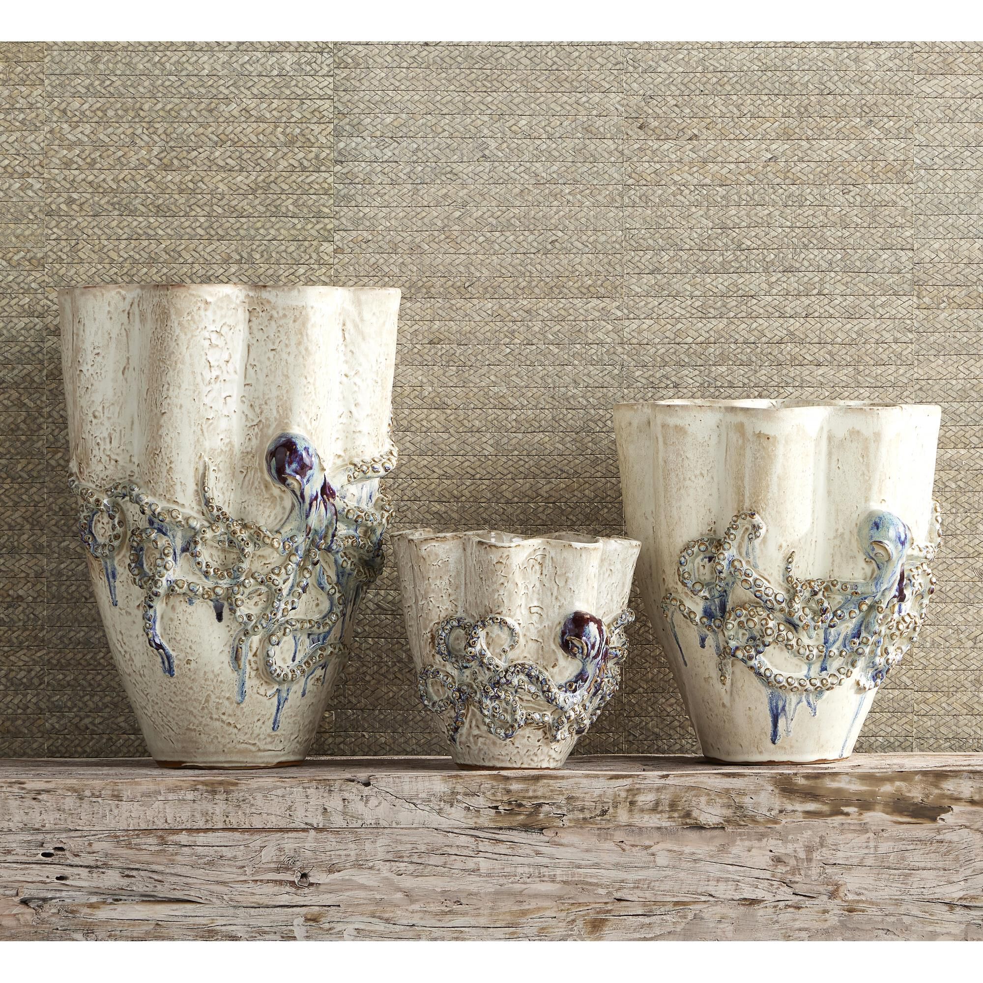 Shown in Cream and Reactive Blue finish