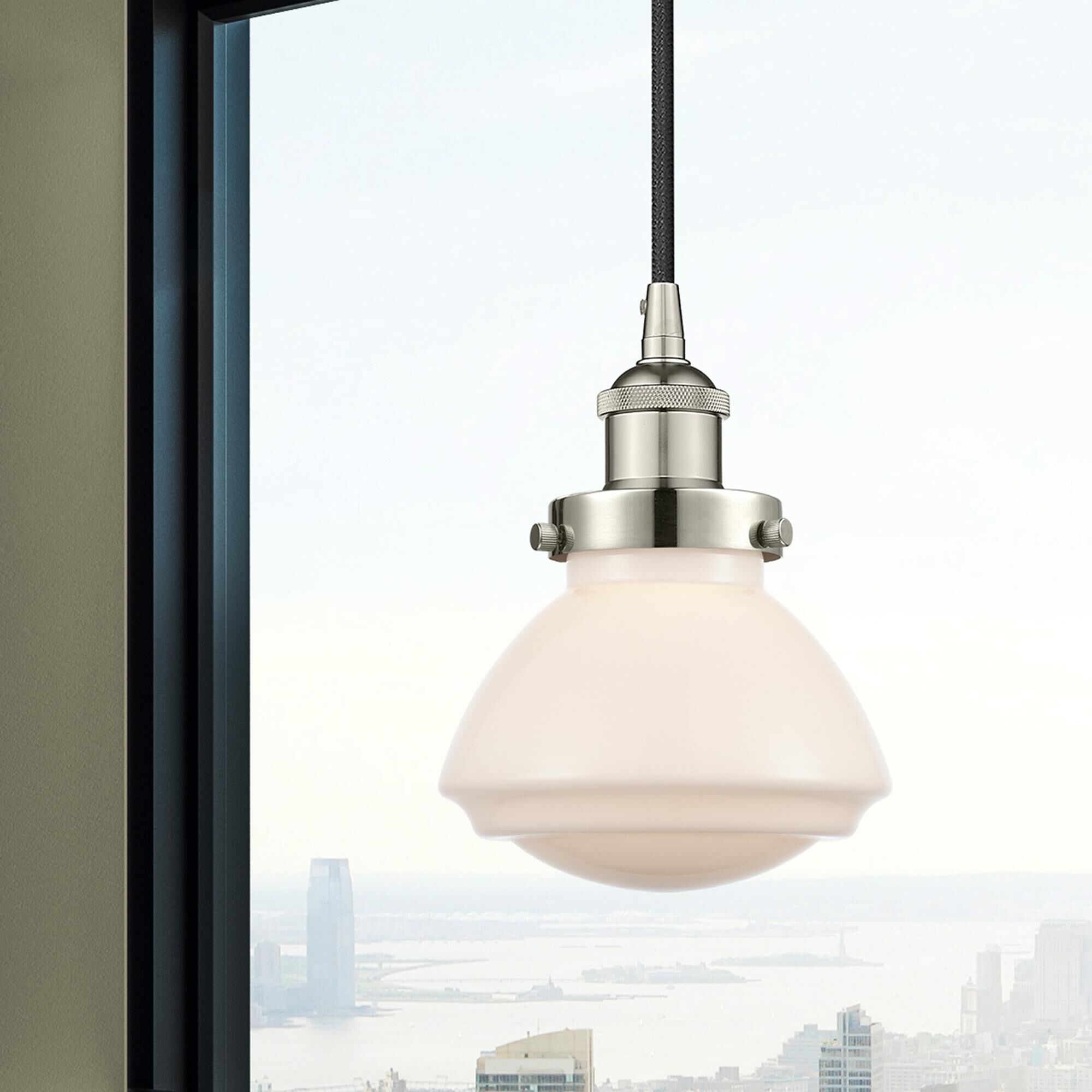 Shown in Polished Nickel finish and Matte White glass