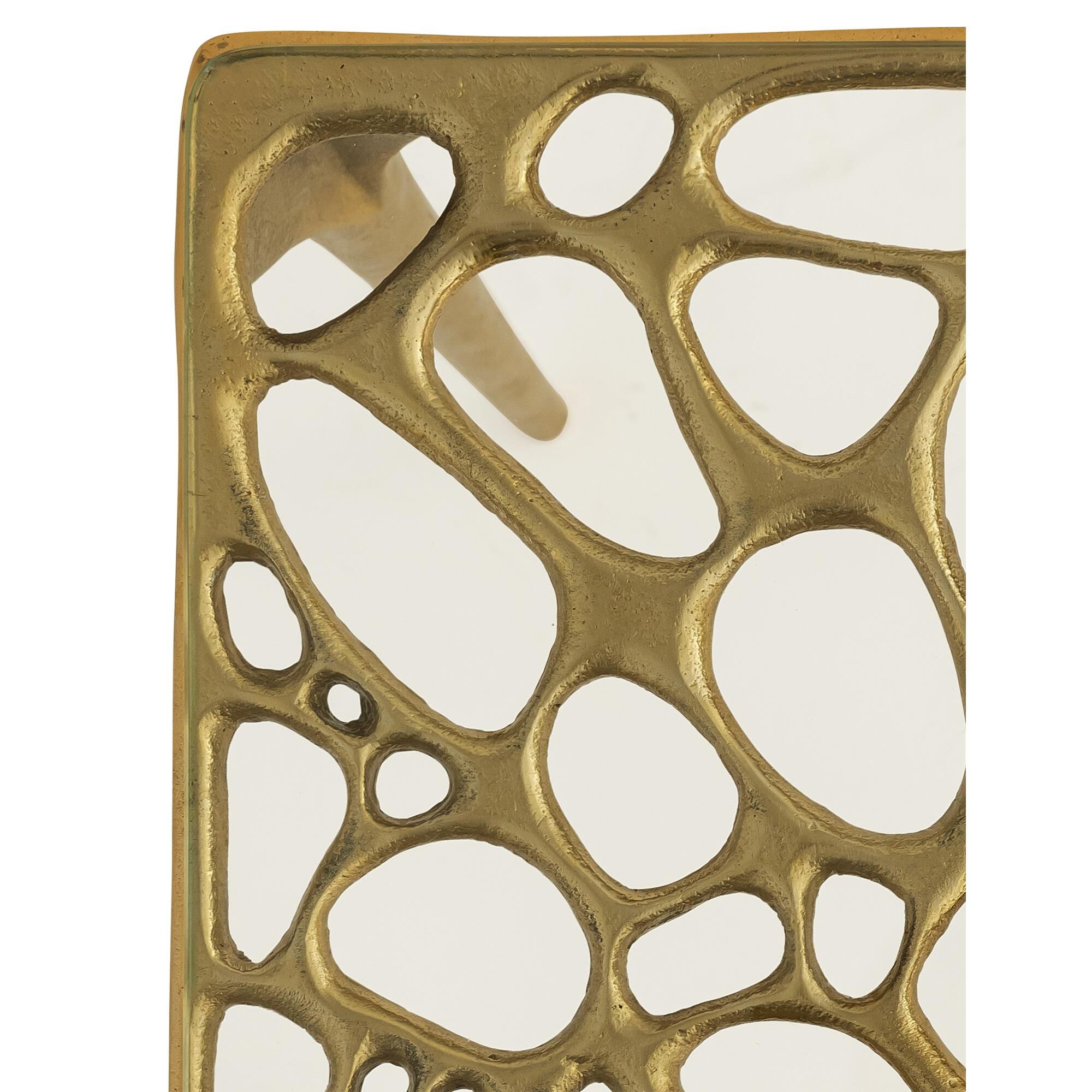 Shown in Gold, Clear finish