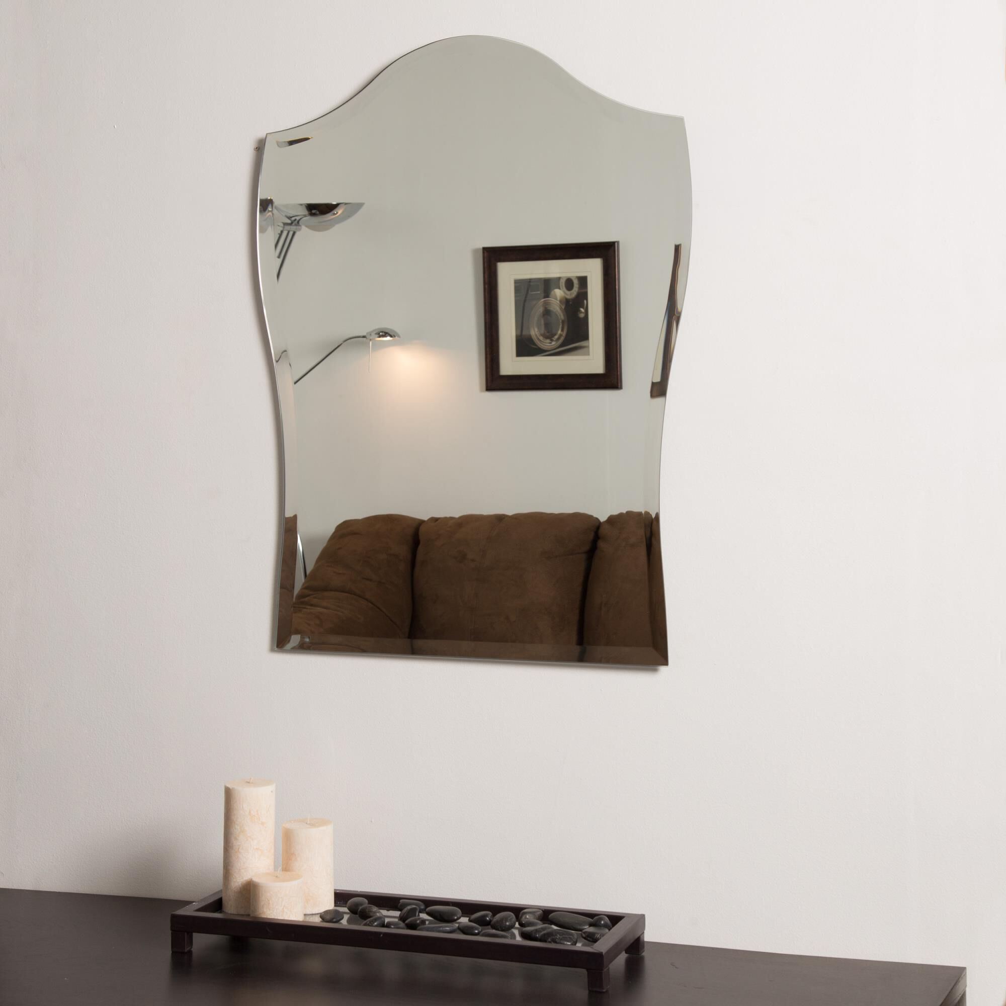 Shown in Mirror finish