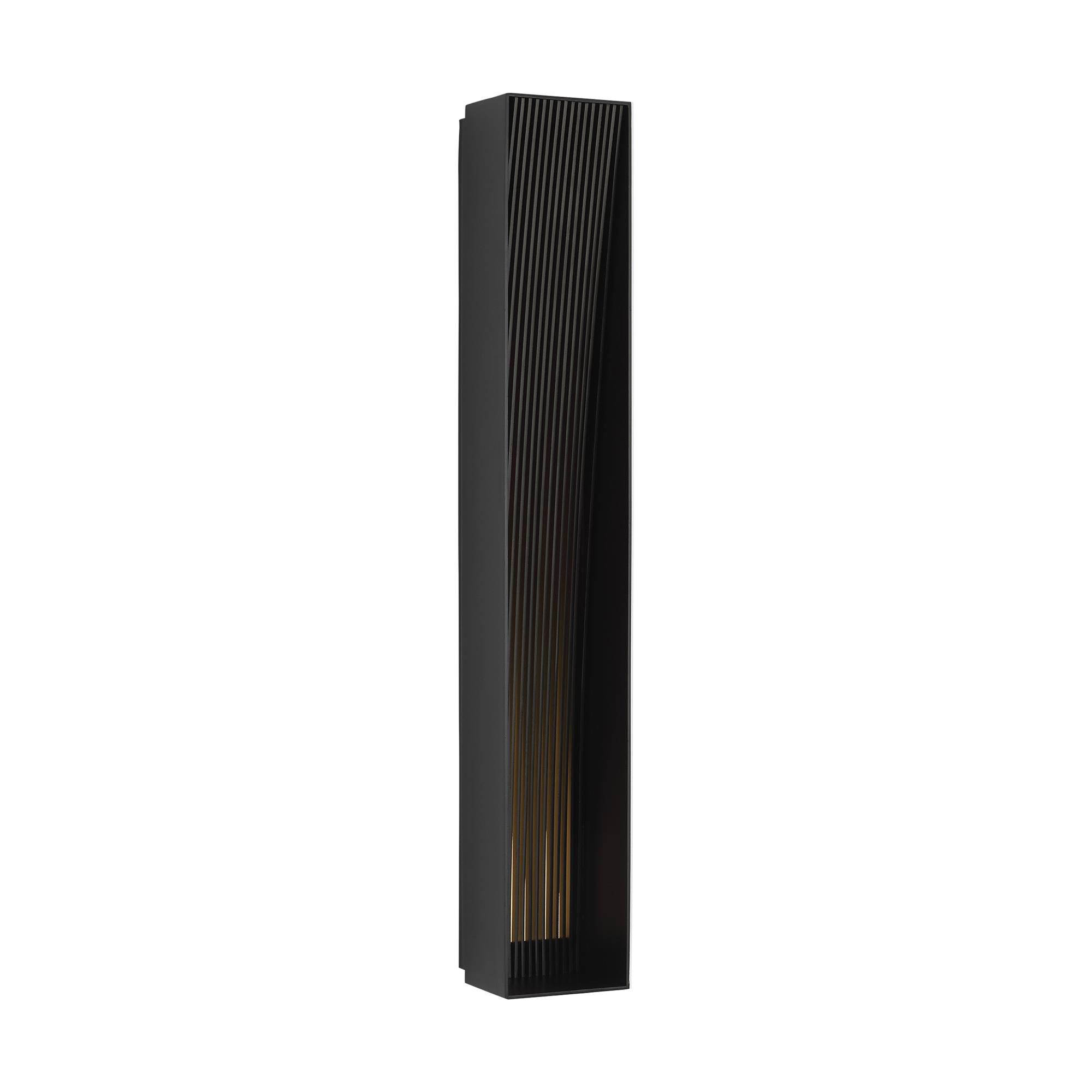 Shown in Outdoor Black finish and Aluminum shade