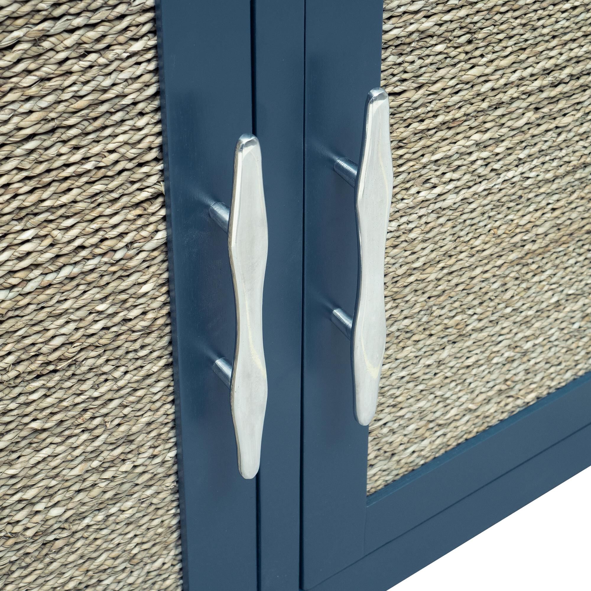 Shown in Neptune Blue finish