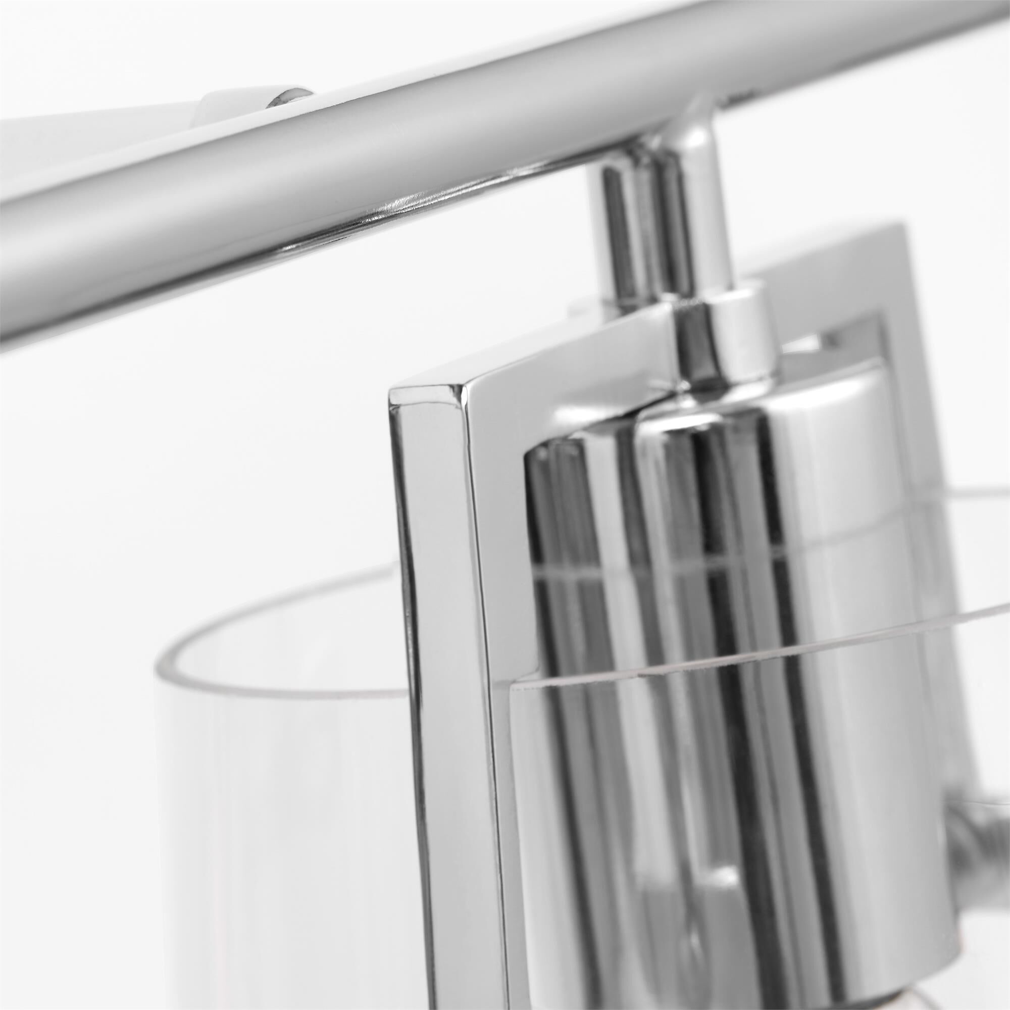 Shown in Chrome finish and Clear Glass s shade